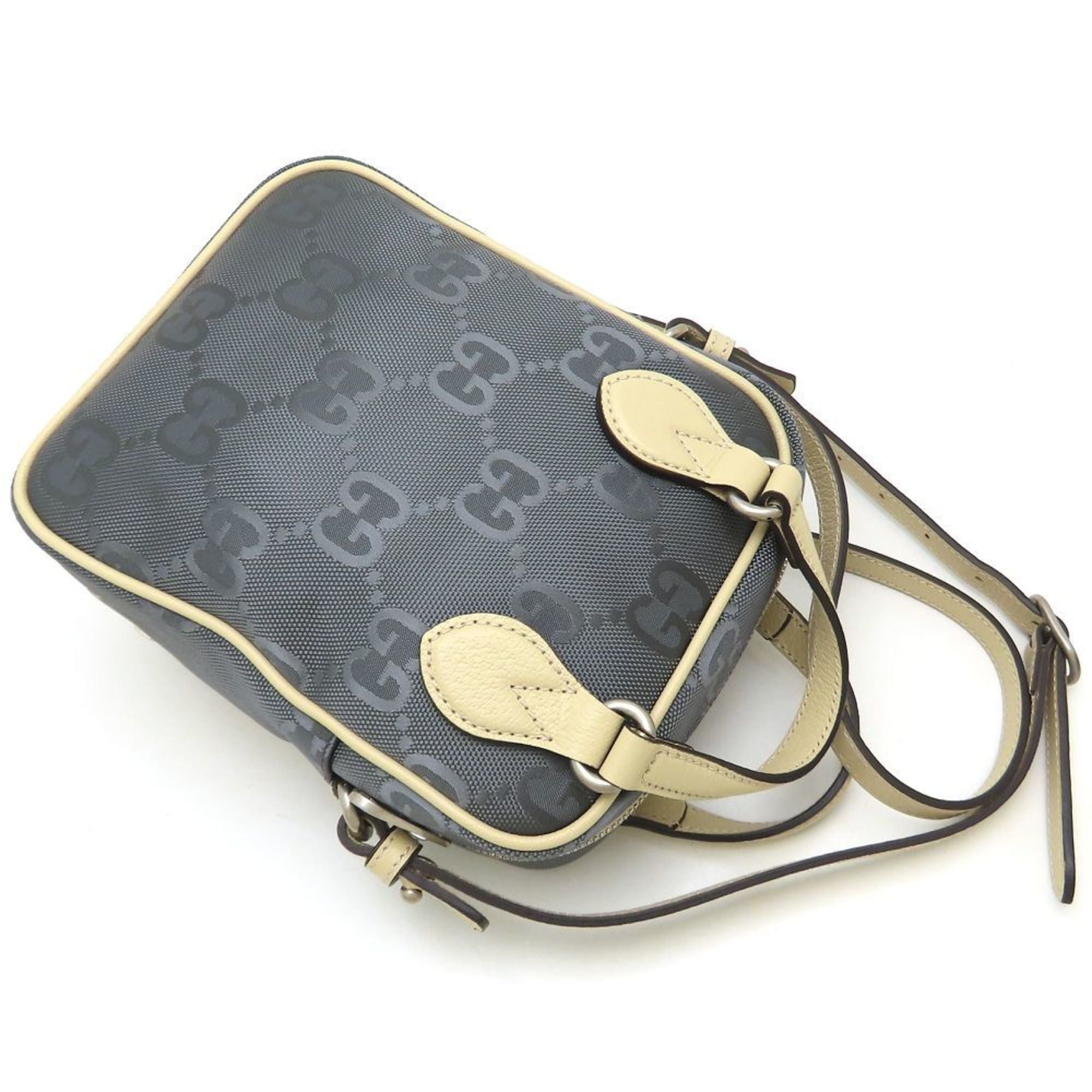 Gucci Beige Gray Nylon Leather Shoulder Bag (Pre-Owned)