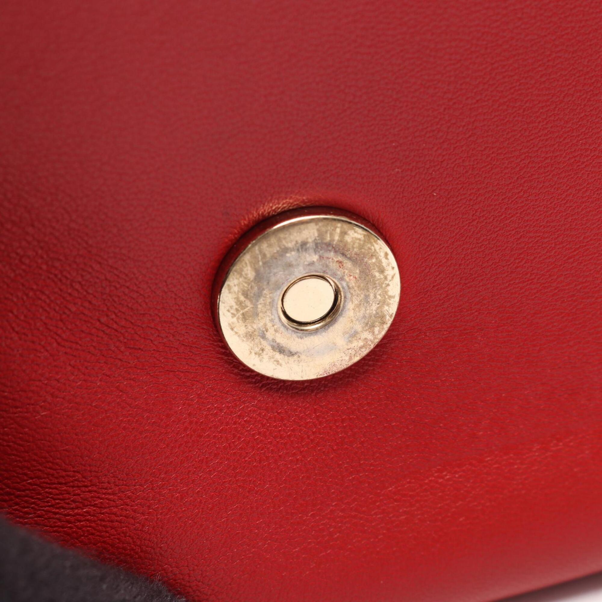 Valentino Red Color Leather Handbag Shoulder Bag (Pre-Owned)