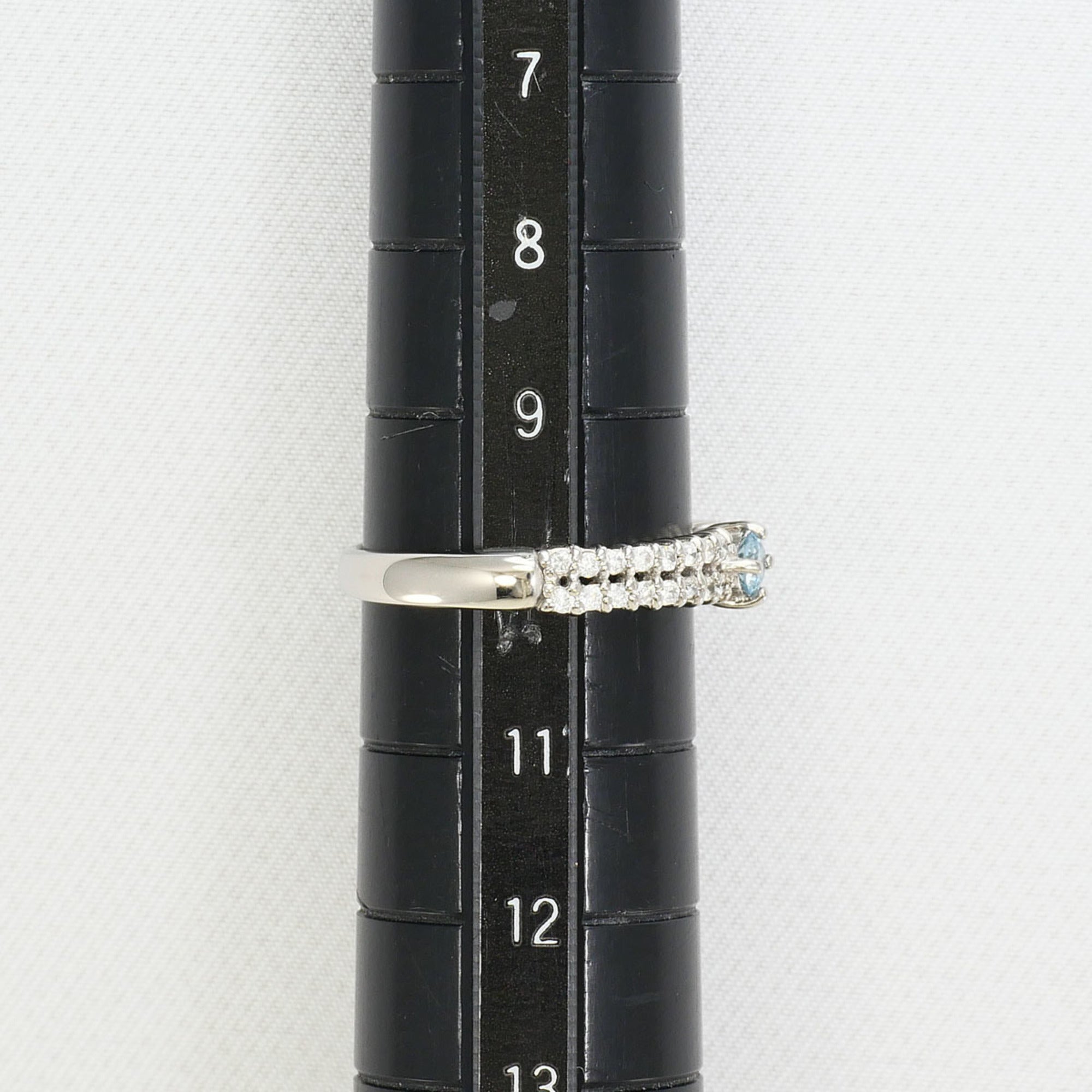 Unbranded Blue White Gold White Gold (18K) Band Ring (Pre-Owned)