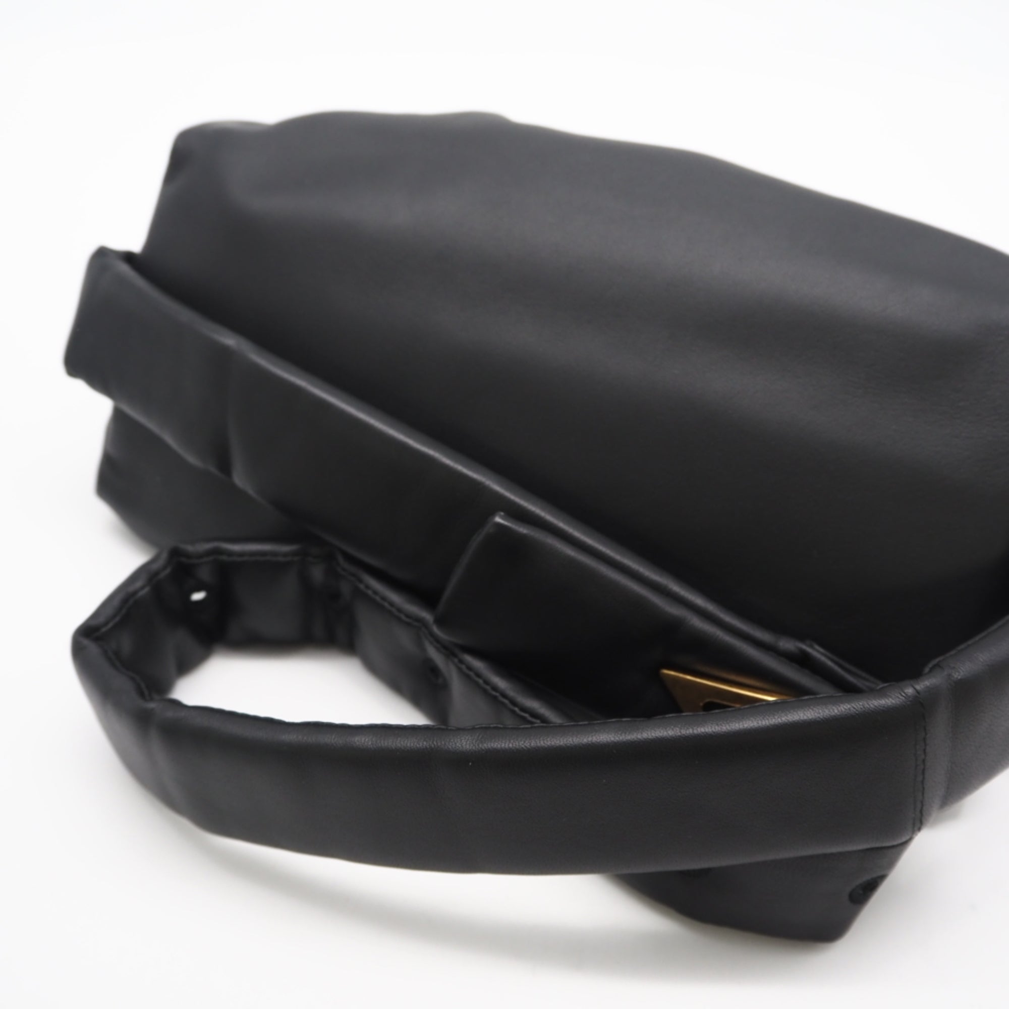 Bottega Veneta Black Nylon Handbag (Pre-Owned)