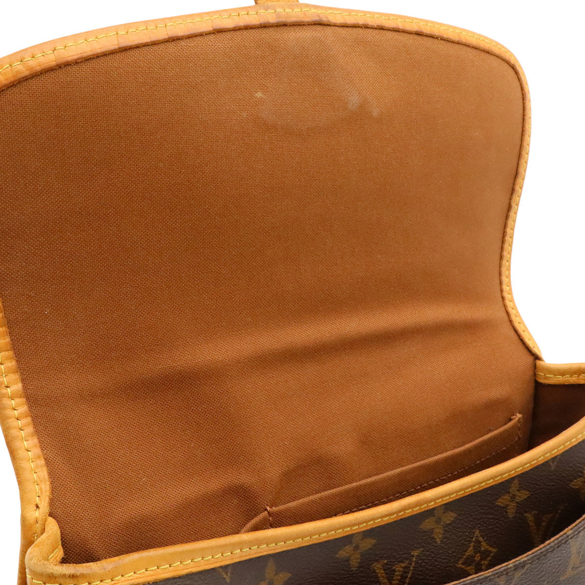 Louis Vuitton Brown Monogram Monogram Canvas Pvc Shoulder Bag (Pre-Owned)