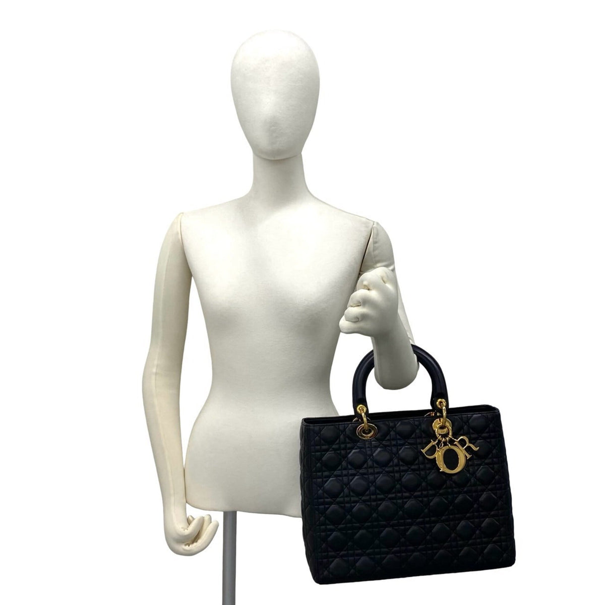 Christian Dior Black Leather Handbag (Pre-Owned)