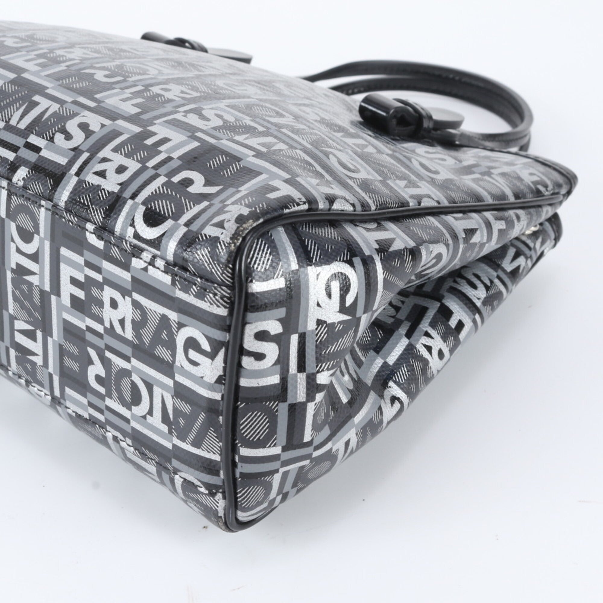 Salvatore Ferragamo Silver Leather Coated Canvas Handbag Shoulder Bag Tote Bag (Pre-Owned)