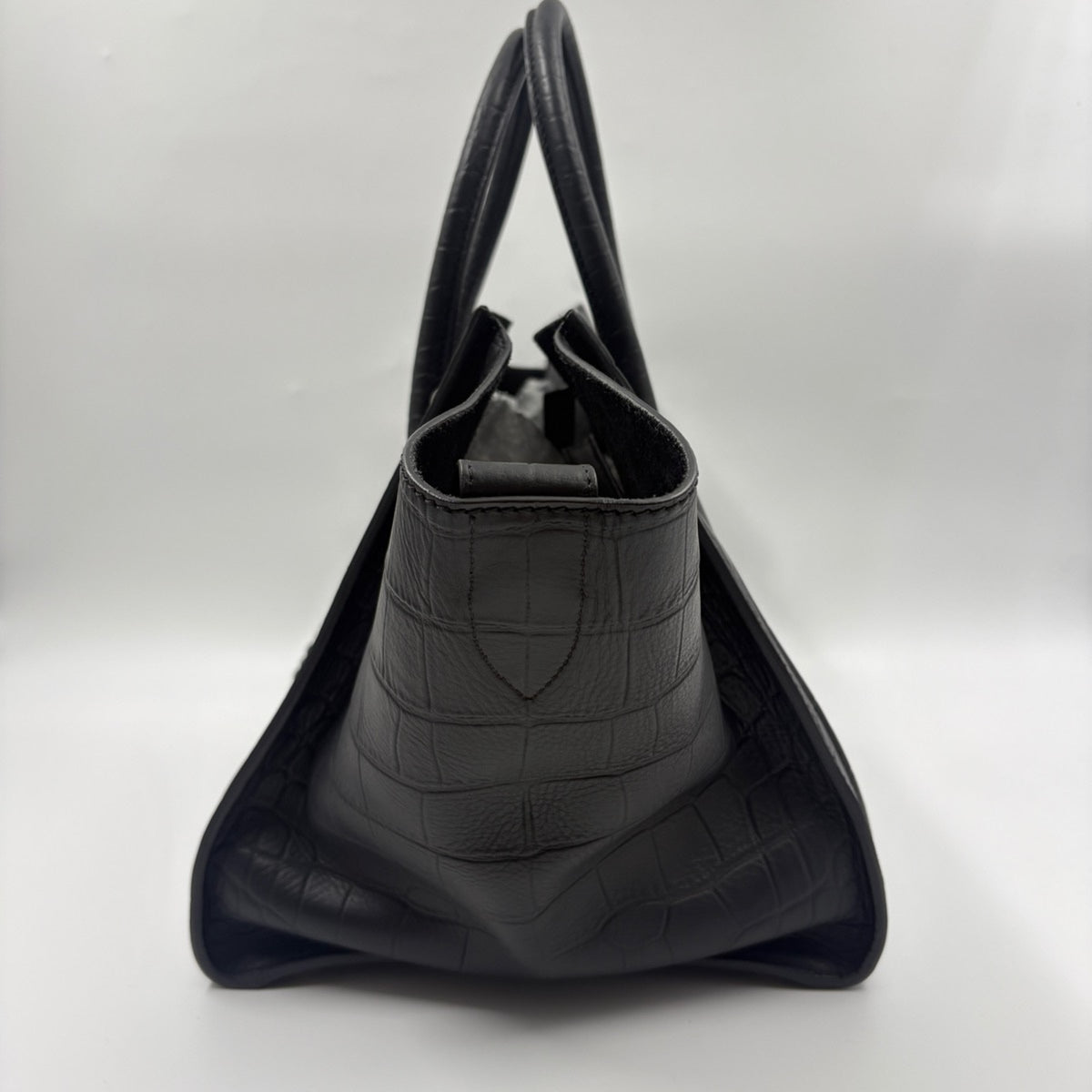 Celine Black Handbag (Pre-Owned)