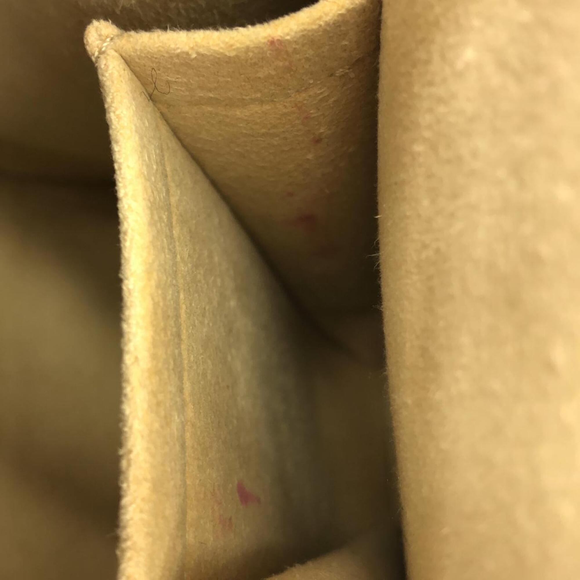 Louis Vuitton Brown Coated Canvas Shoulder Bag (Pre-Owned)