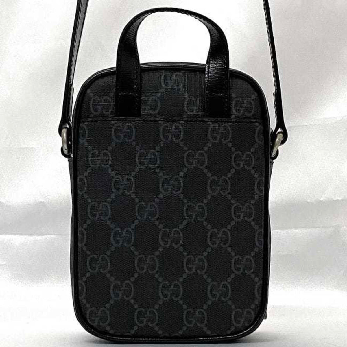 Gucci Black Pvc Leather Pochette Shoulder Bag (Pre-Owned)