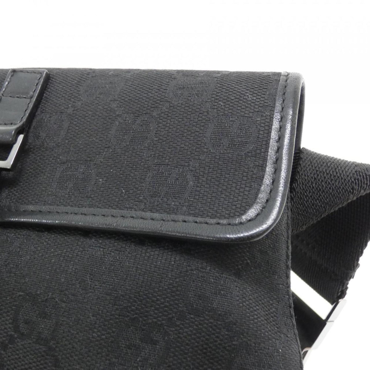 Gucci Black Gg Canvas Fanny Pack (Pre-Owned)