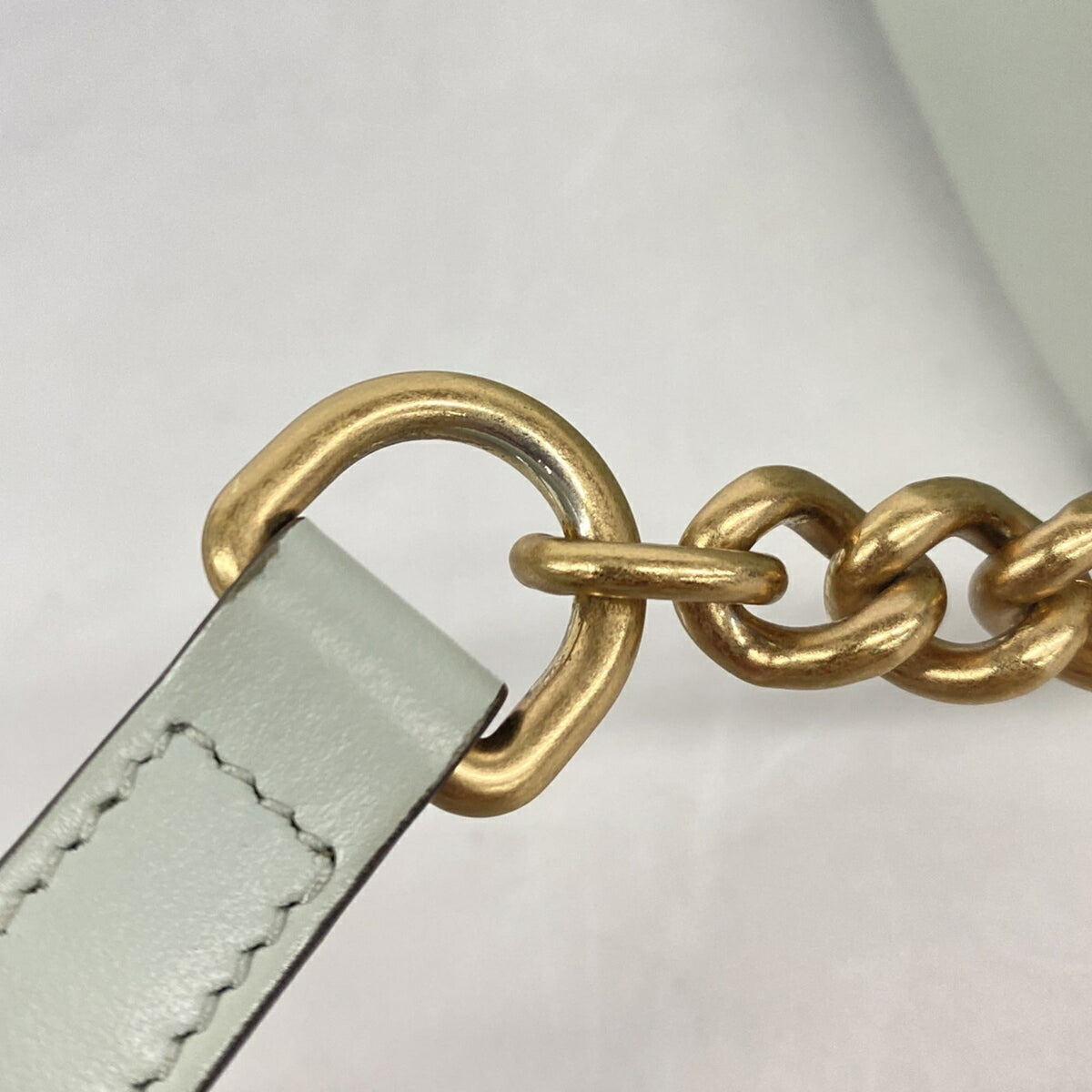 Gucci Pale Green Leather Shoulder Bag (Pre-Owned)
