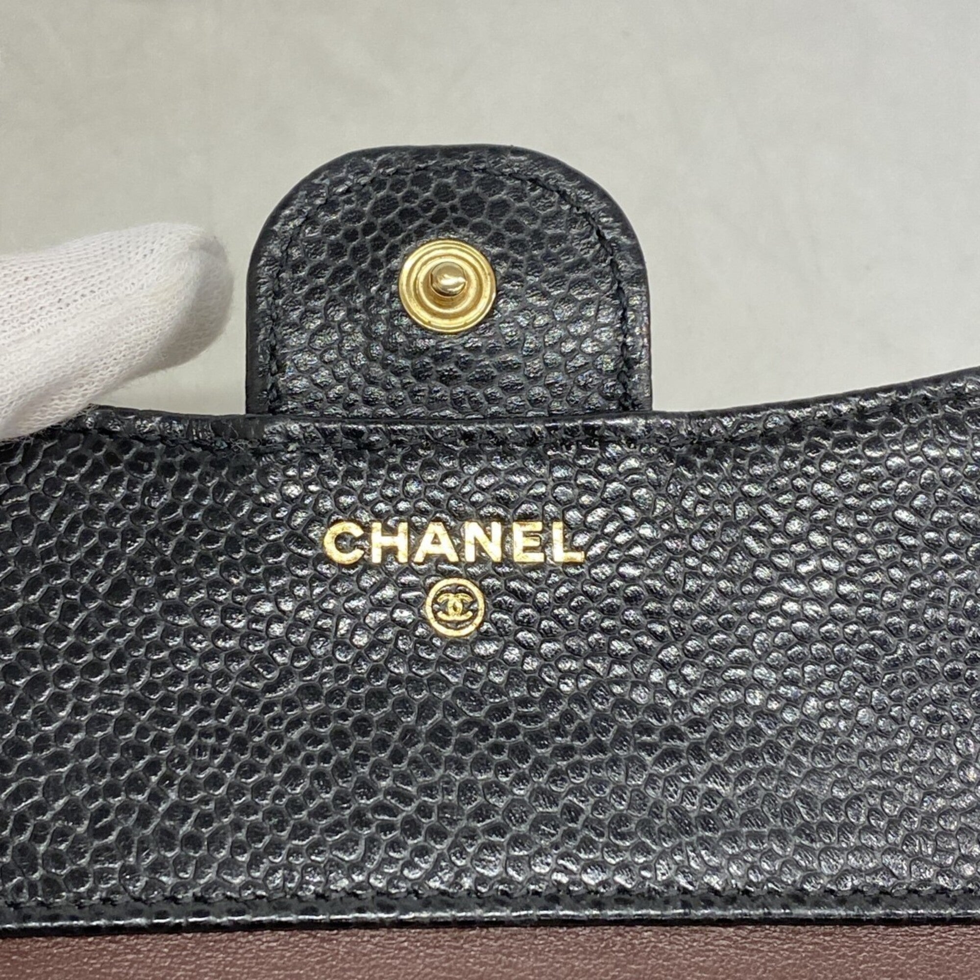 Chanel Black Grained Calfskin Wallet (Tri-Fold) (Pre-Owned)