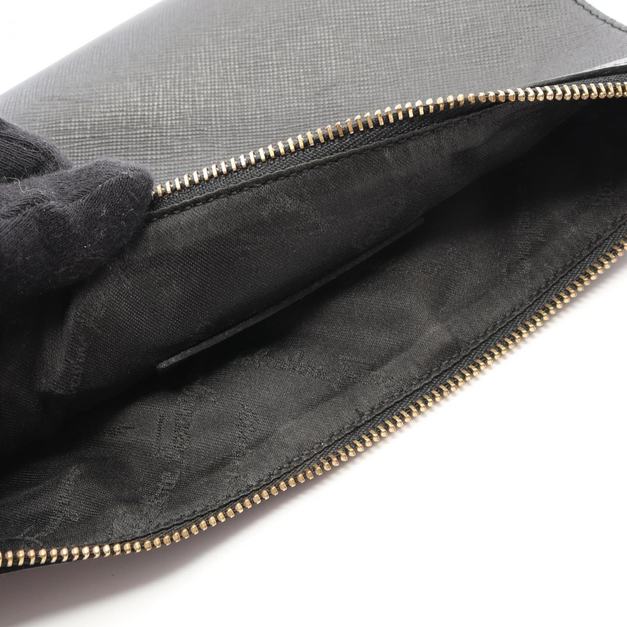 Salvatore Ferragamo Black Leather Handbag Shoulder Bag (Pre-Owned)