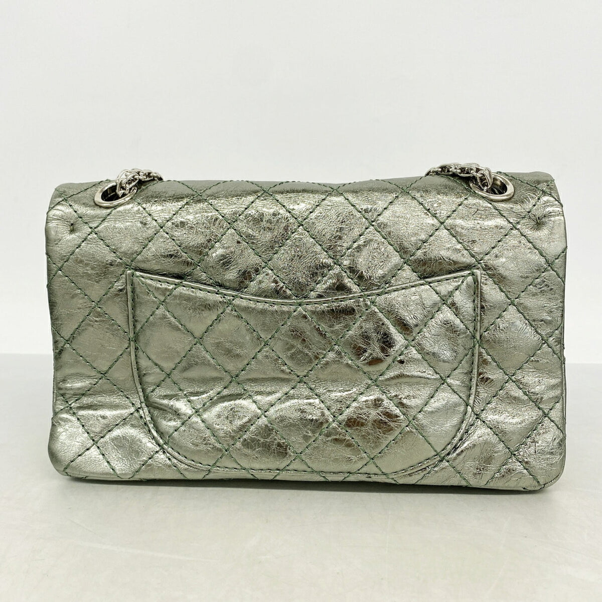 Chanel Green Leather Shoulder Bag (Pre-Owned)