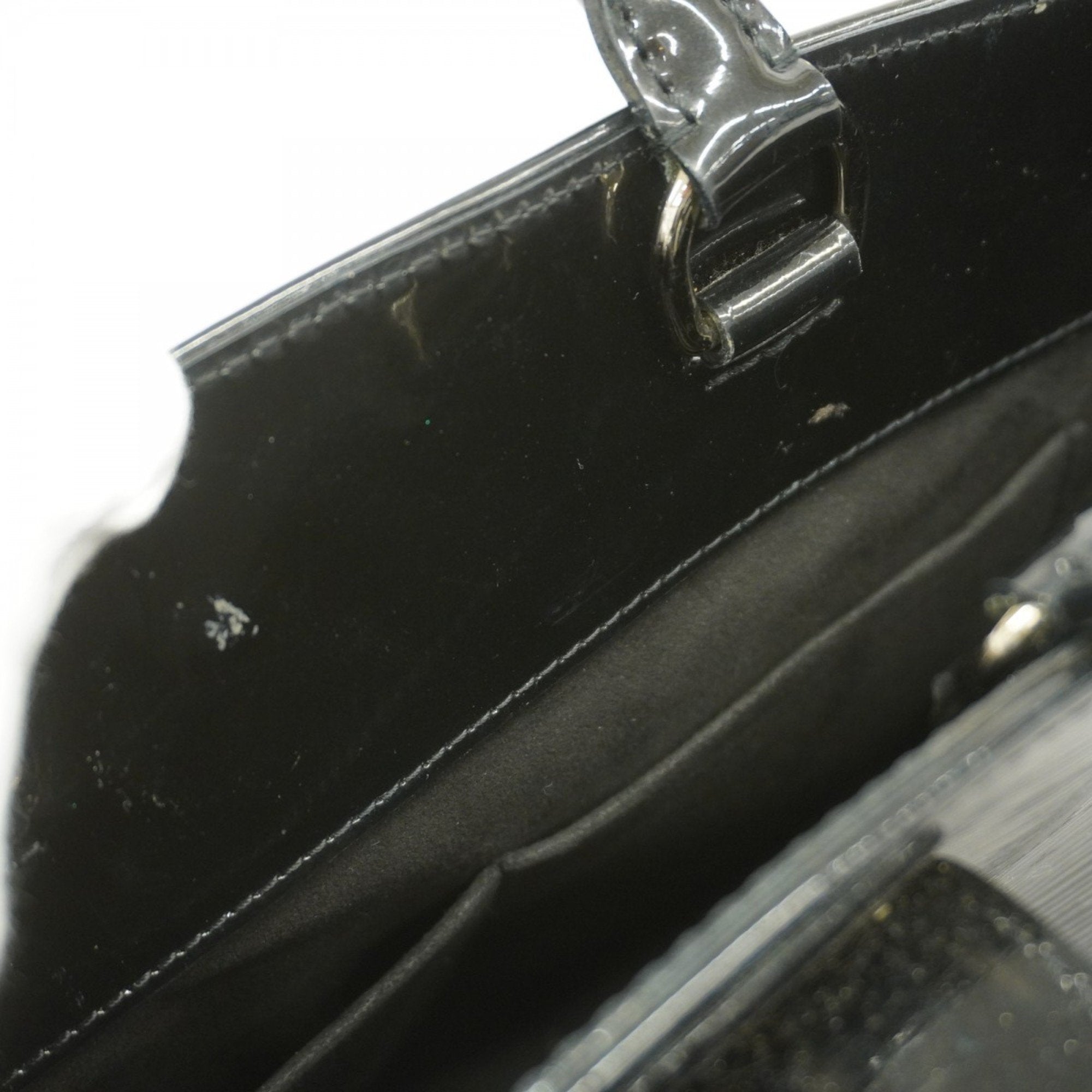 Louis Vuitton Noir Handbag (Pre-Owned)
