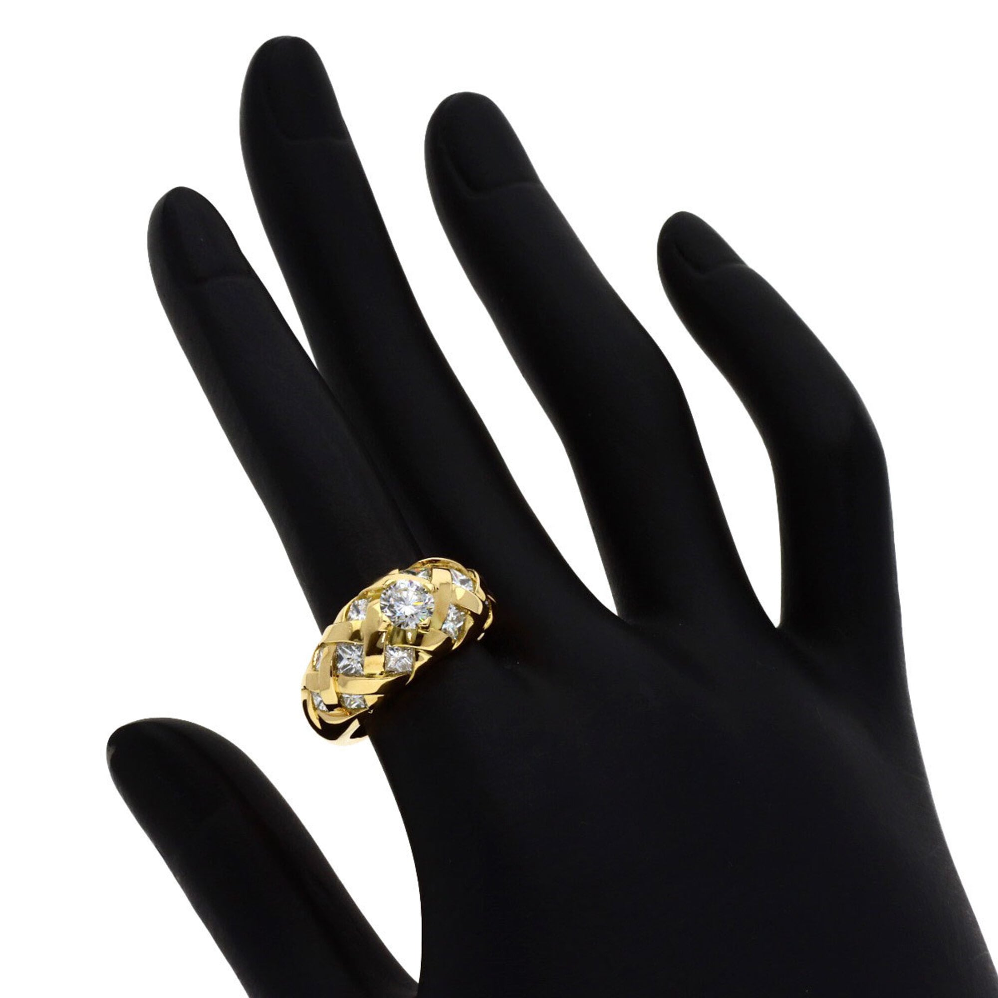 Chanel Yellow Gold (18K) Band Ring (Pre-Owned)