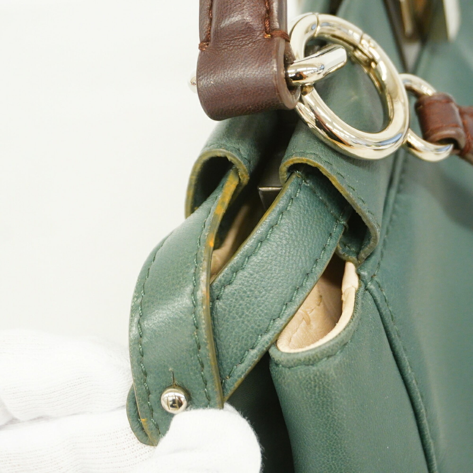 Fendi Moss Green Leather Handbag (Pre-Owned)