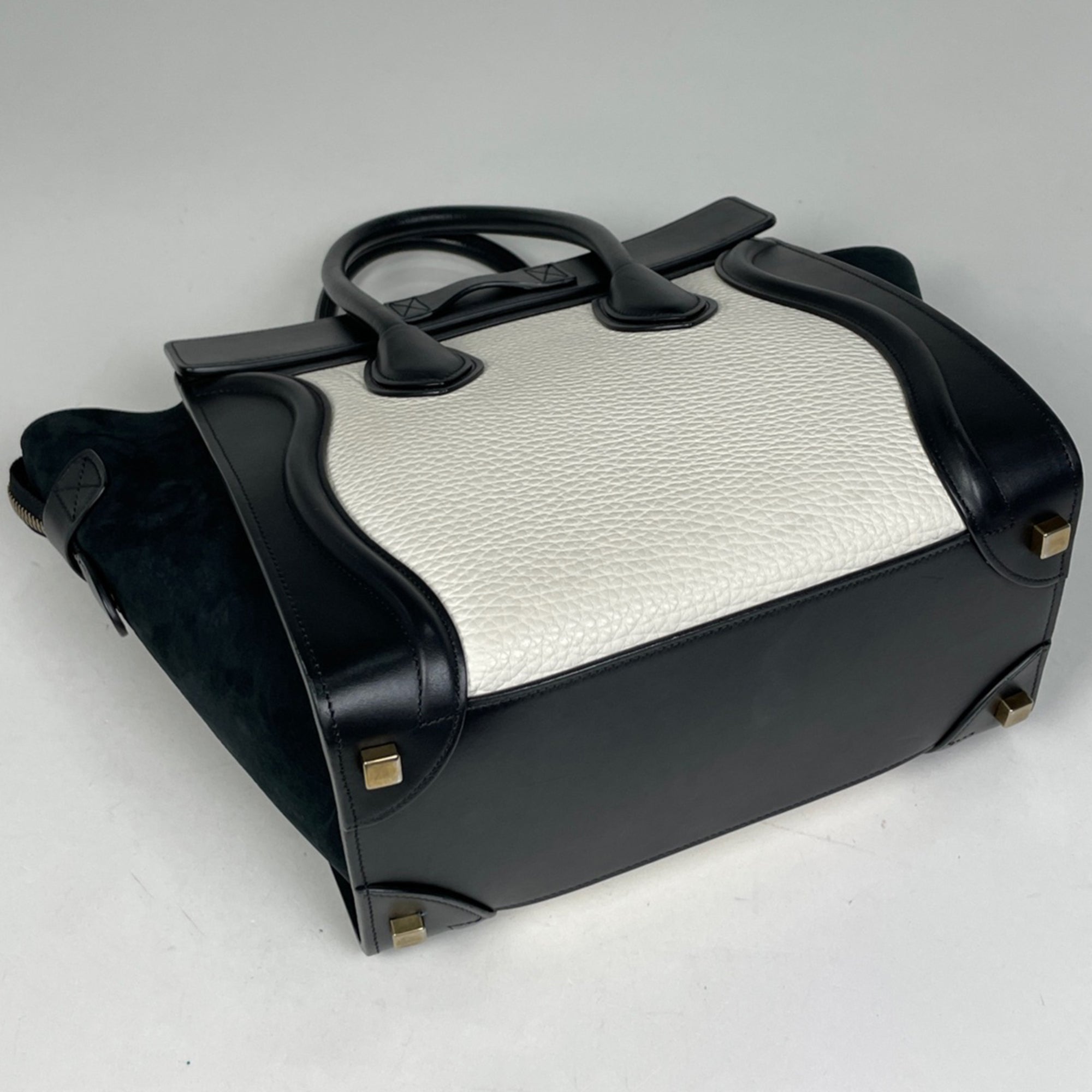 Celine Black White Leather Handbag (Pre-Owned)