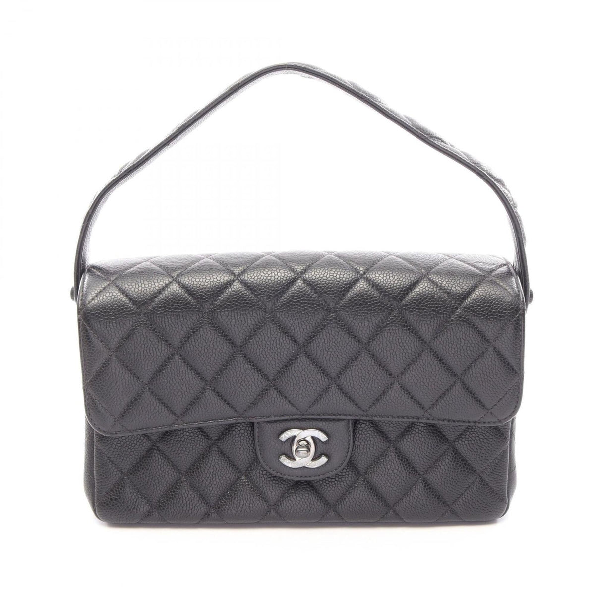 Chanel Matelasse Black Grained Calfskin Handbag (Pre-Owned)