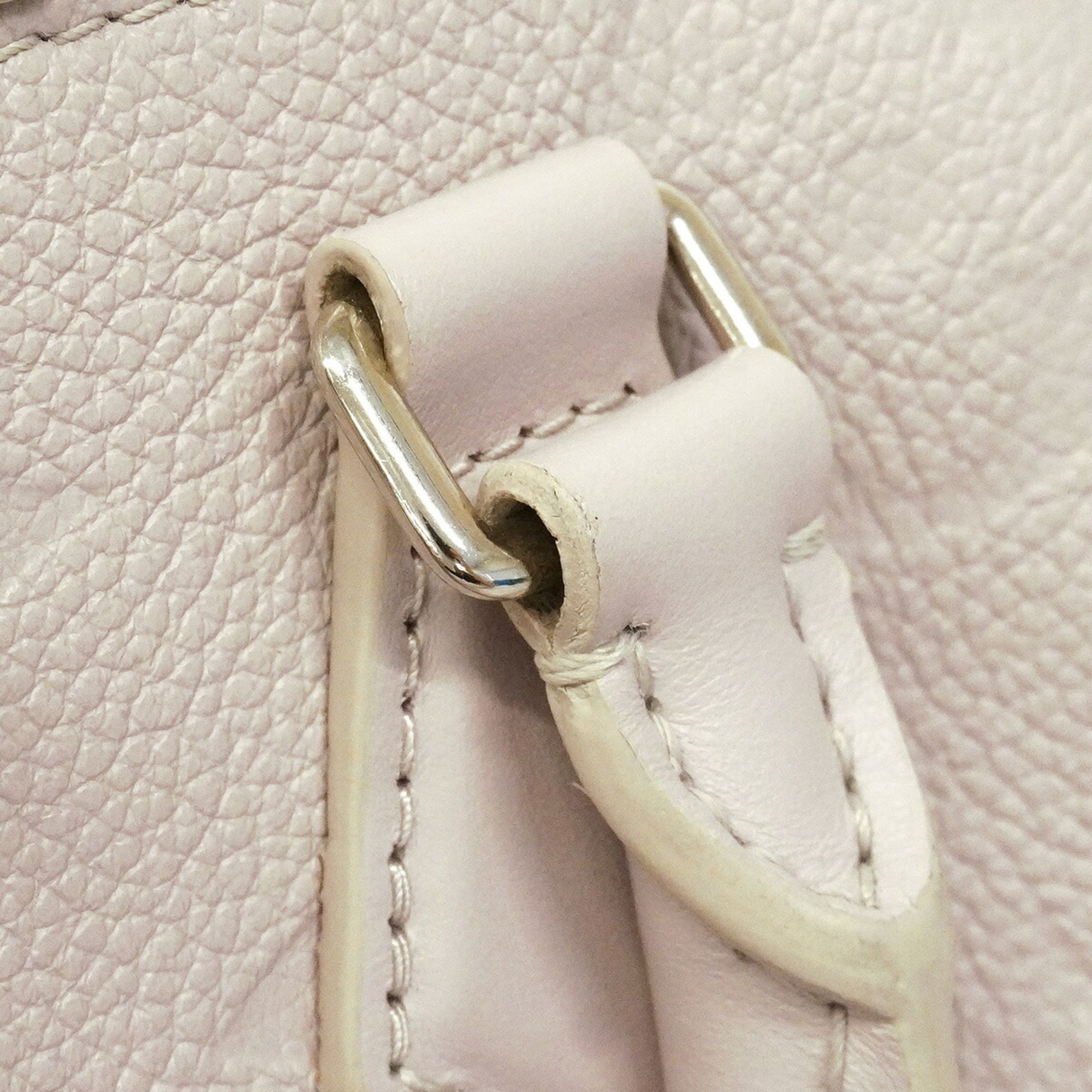 Louis Vuitton Gray Handbag (Pre-Owned)