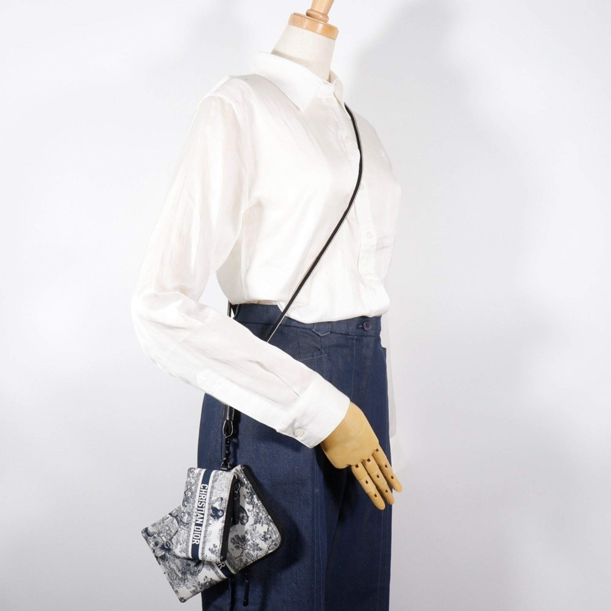 Christian Dior Black White Nylon Pouch Shoulder Bag (Pre-Owned)
