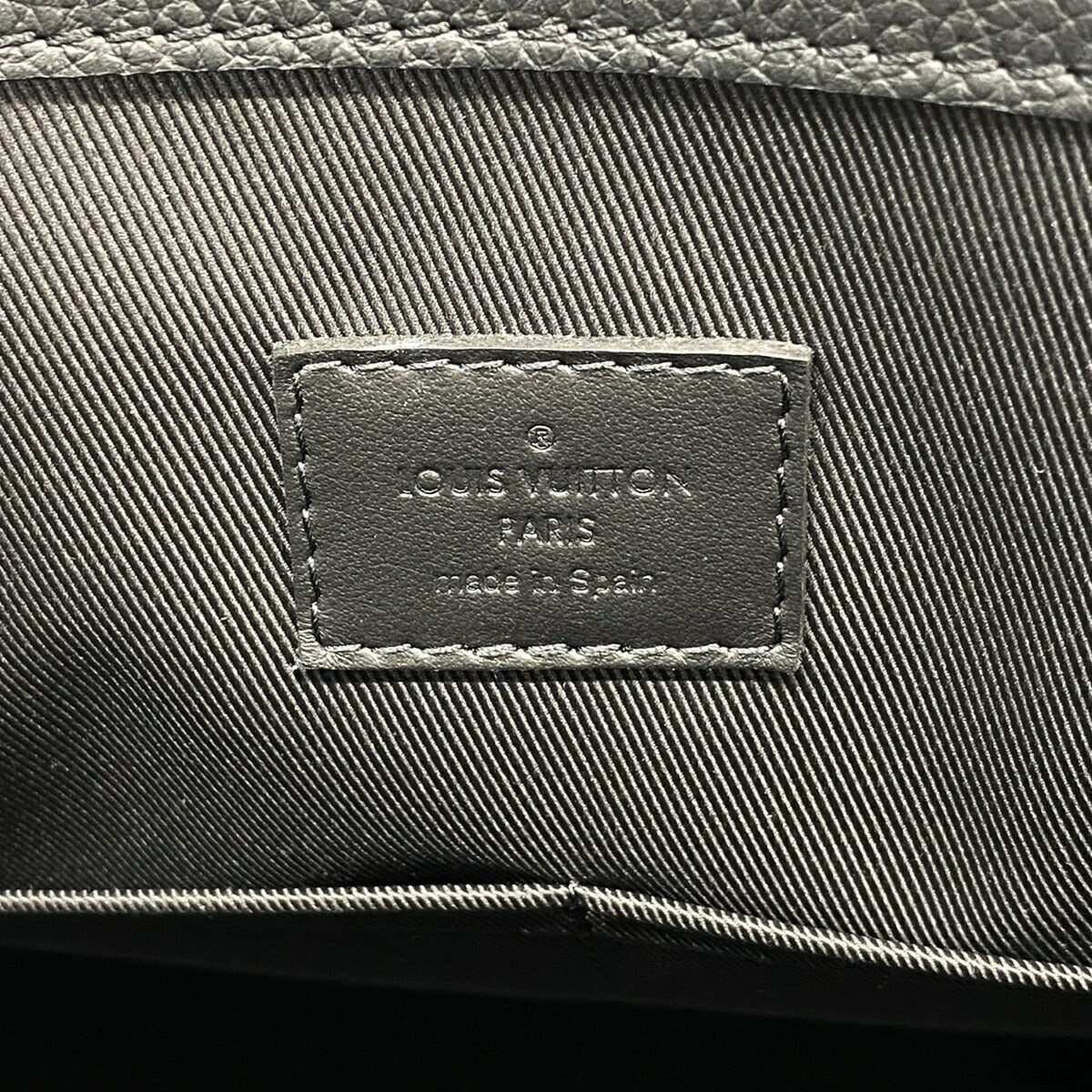 Louis Vuitton Black Tote Bag (Pre-Owned)