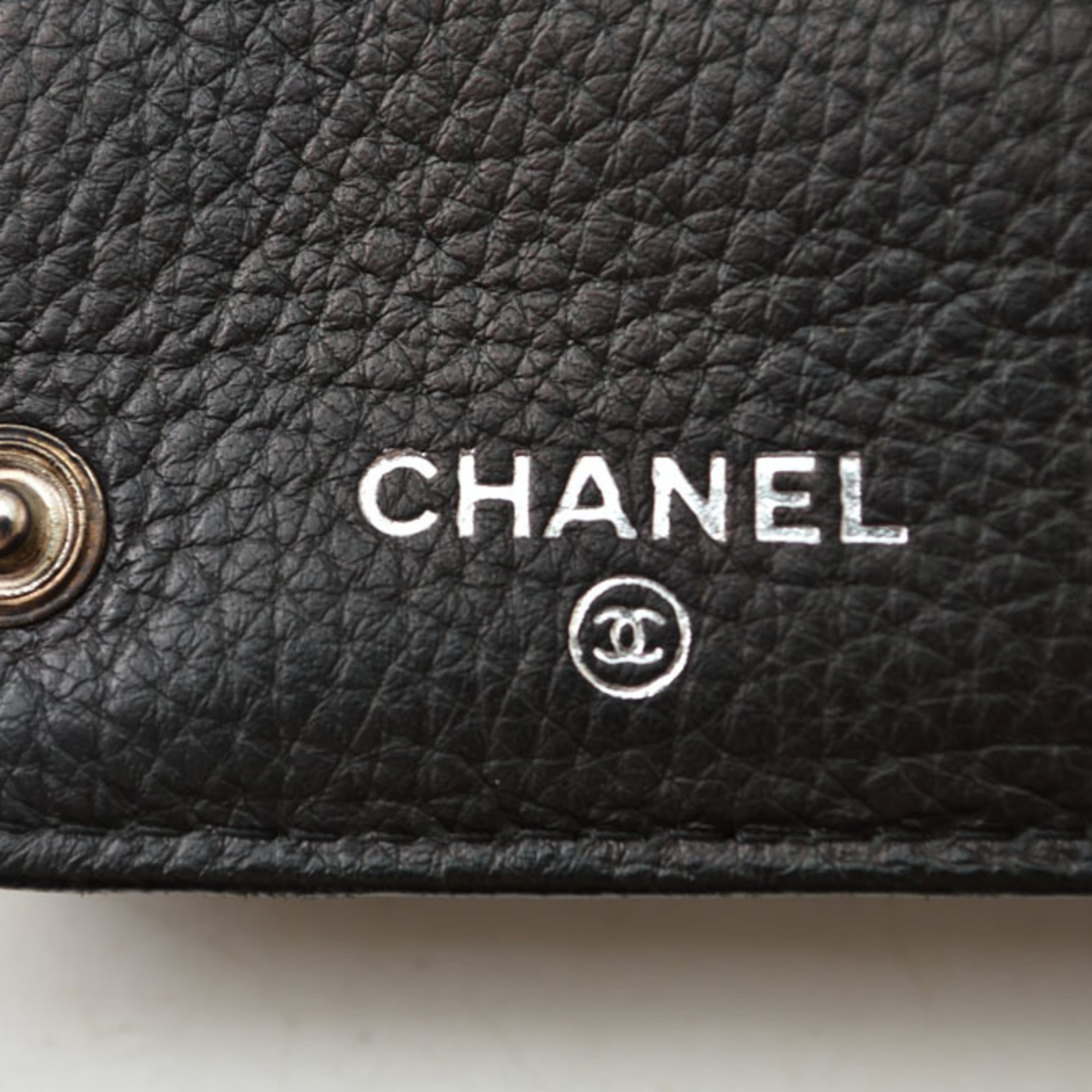 Chanel Black Leather Long Wallet (Bi-Fold) (Pre-Owned)