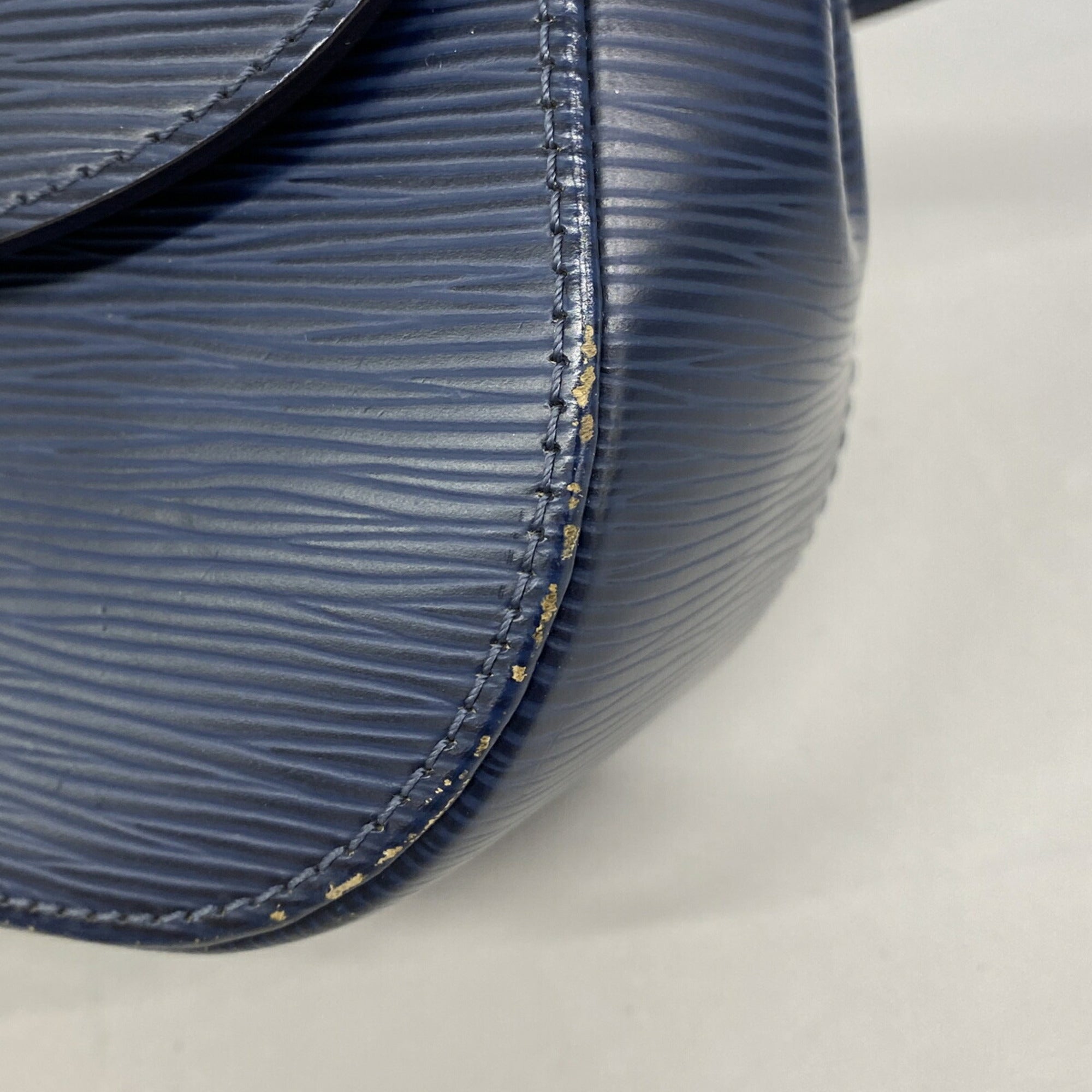 Louis Vuitton Navy Handbag (Pre-Owned)