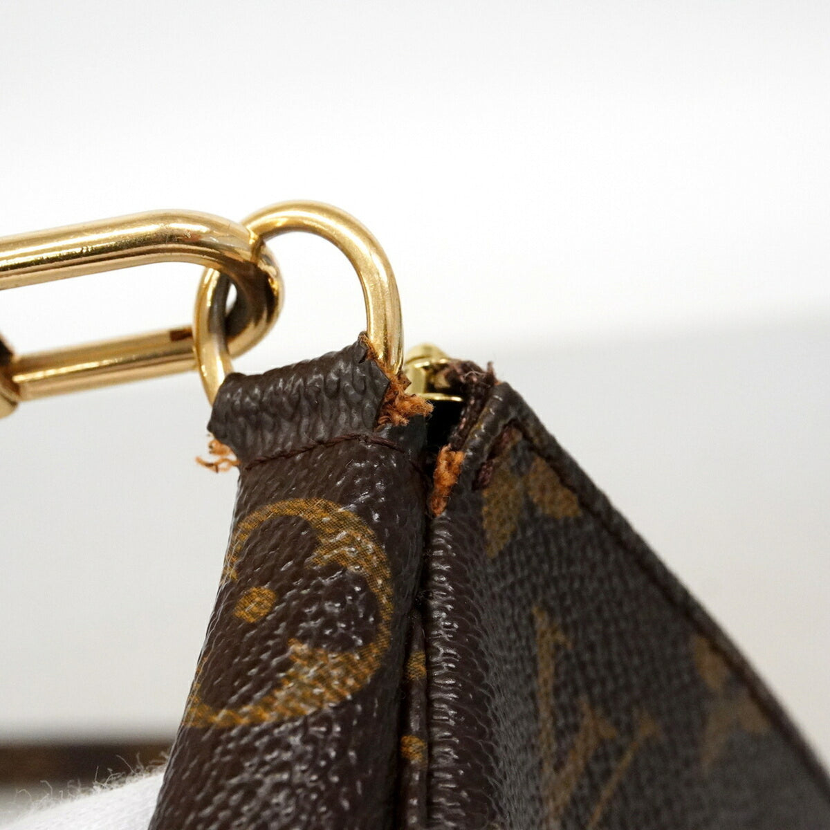 Louis Vuitton Brown Pouch (Pre-Owned)