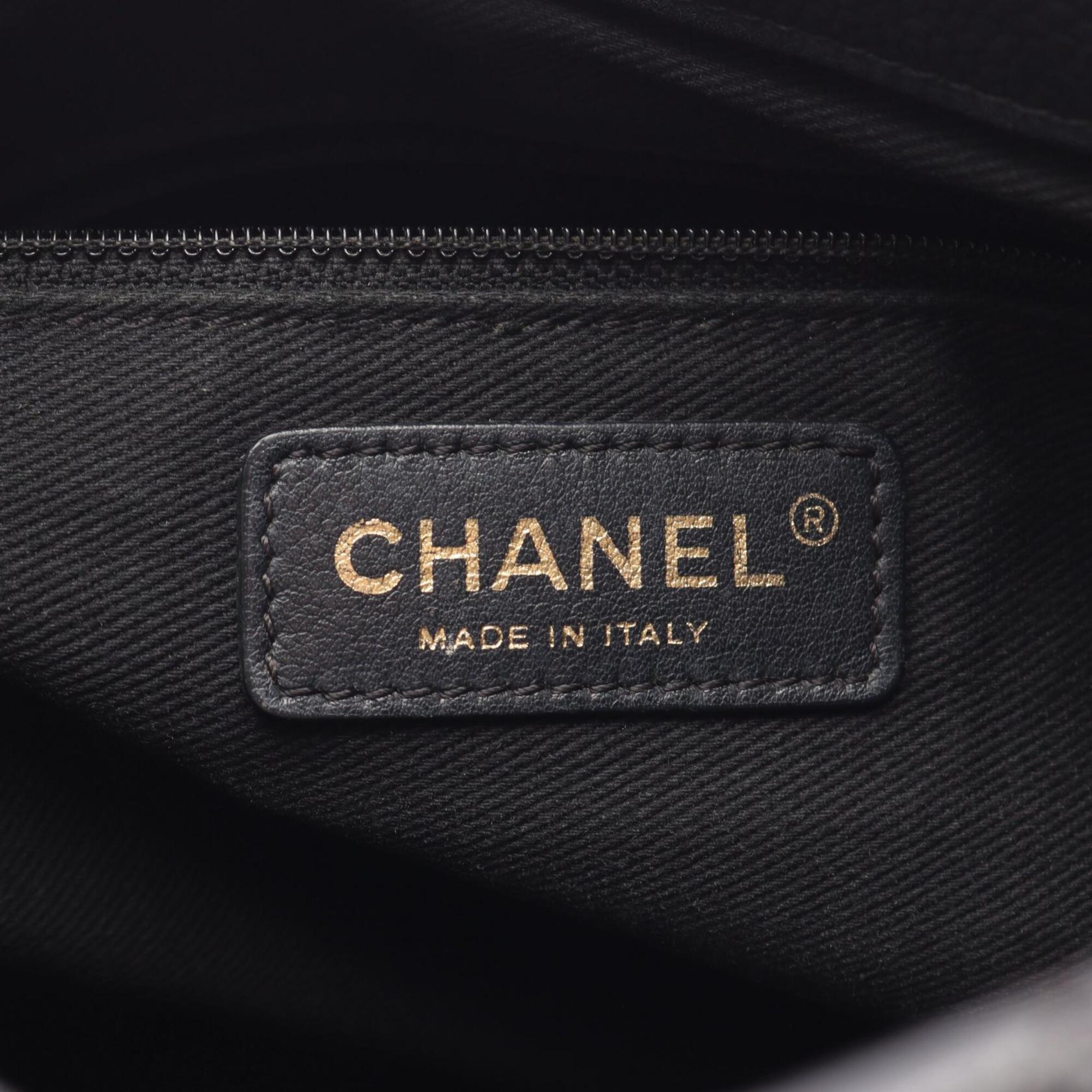 Chanel Black Grained Calfskin Handbag Tote Bag (Pre-Owned)