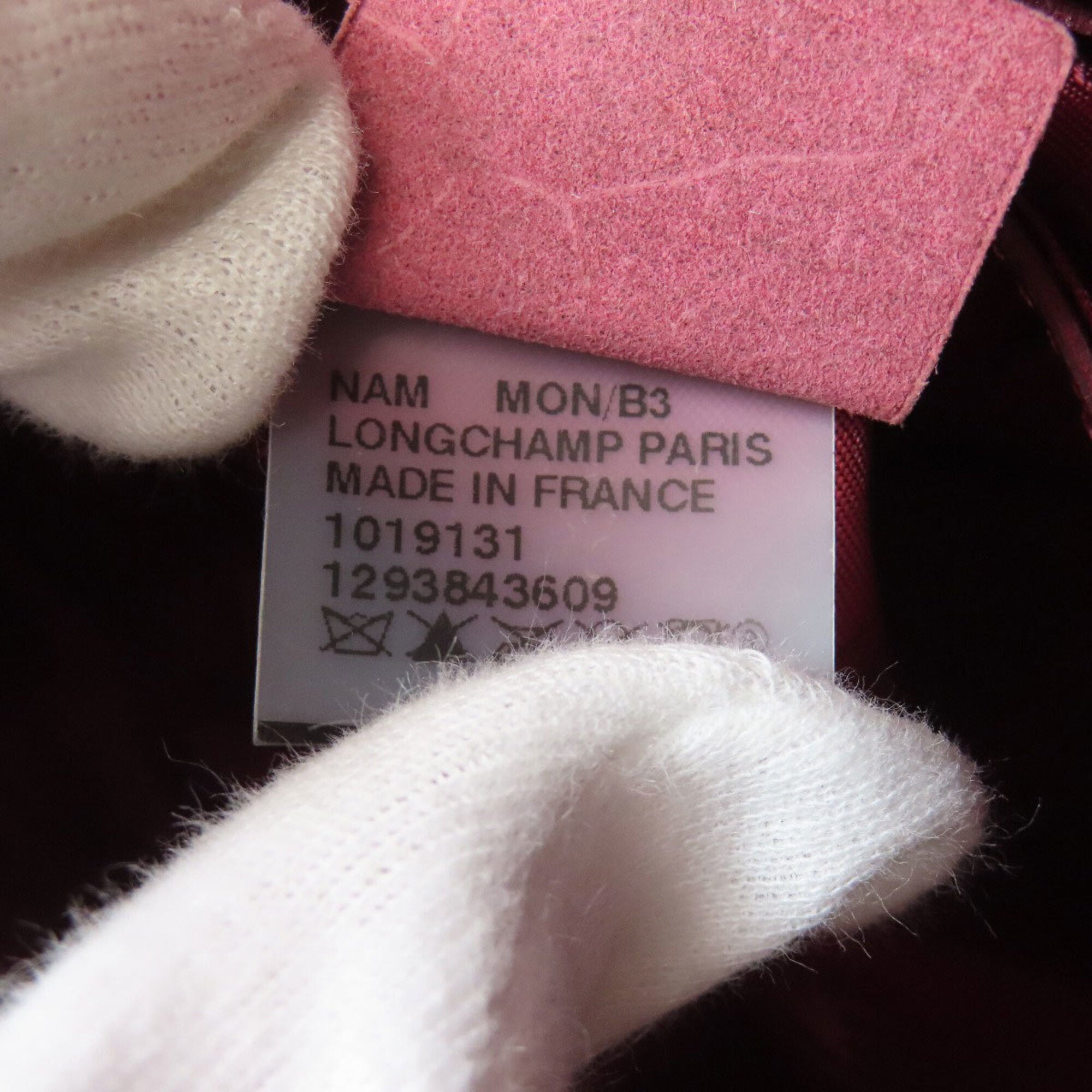 Longchamp Red Color Leather Shoulder Bag (Pre-Owned)