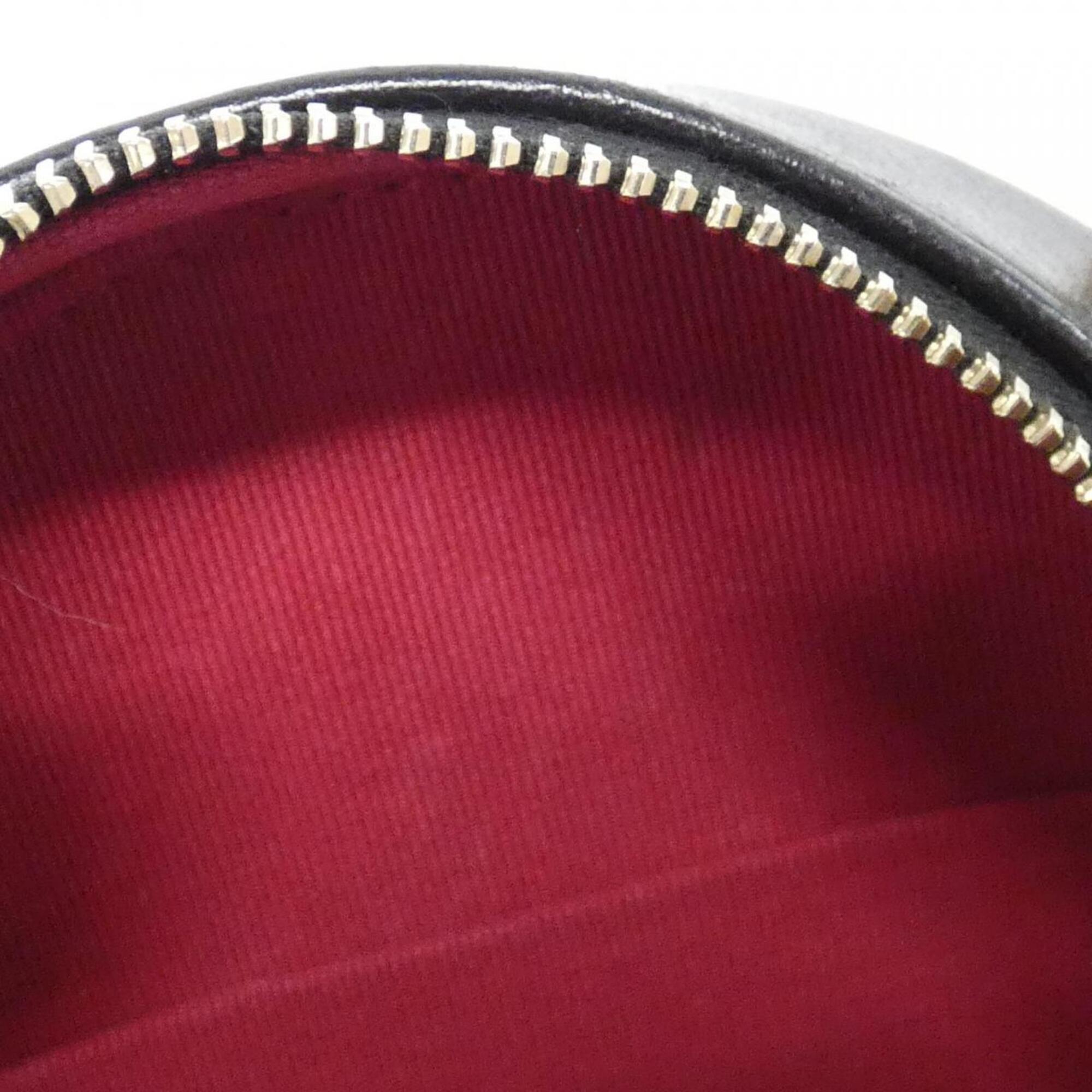 Chanel Black Leather Shoulder Bag (Pre-Owned)