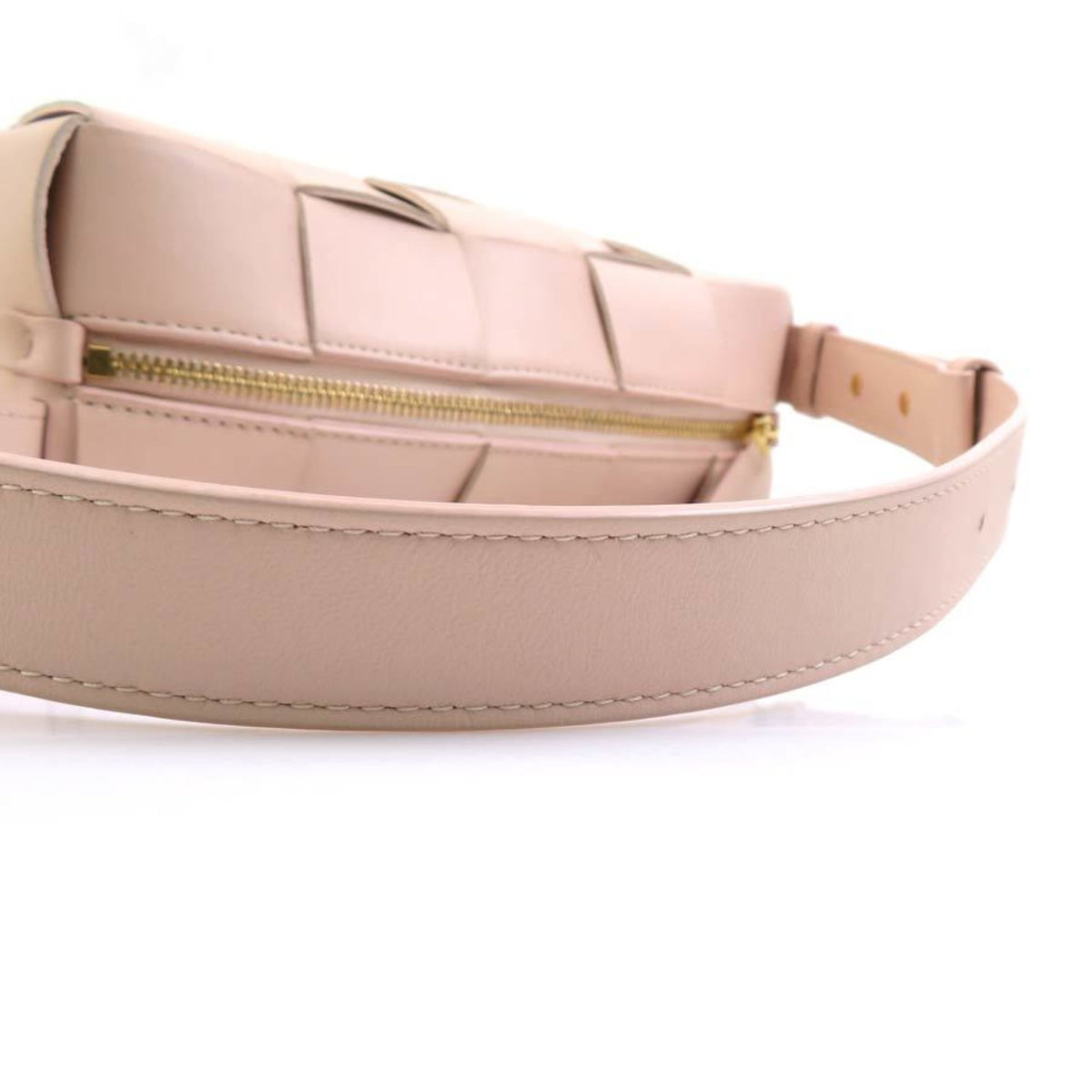 Bottega Veneta Light Pink Leather Handbag (Pre-Owned)