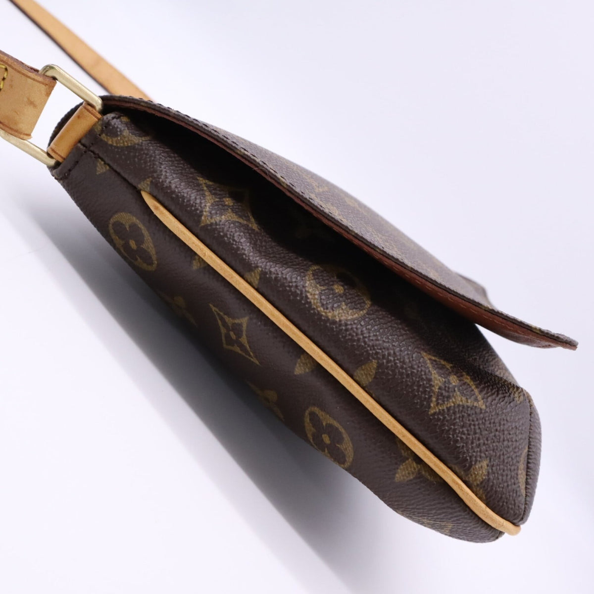 Louis Vuitton Beige Brown Coated Canvas Leather Shoulder Bag (Pre-Owned)