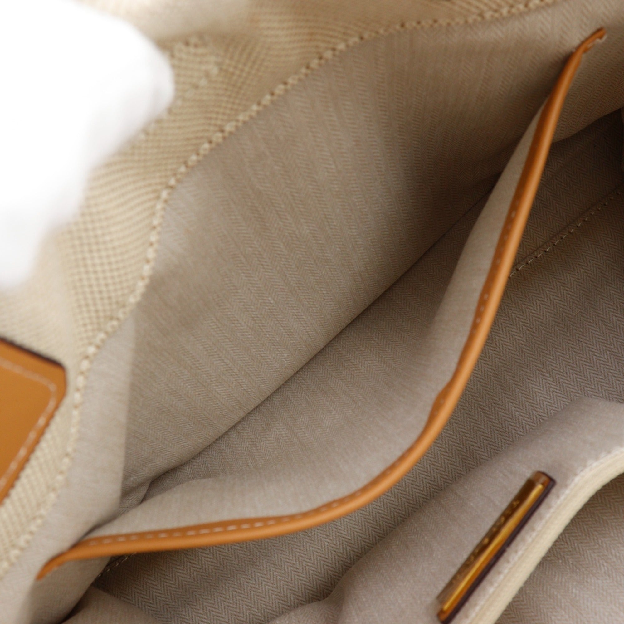 Tory Burch Beige Canvas Leather Tote Bag (Pre-Owned)