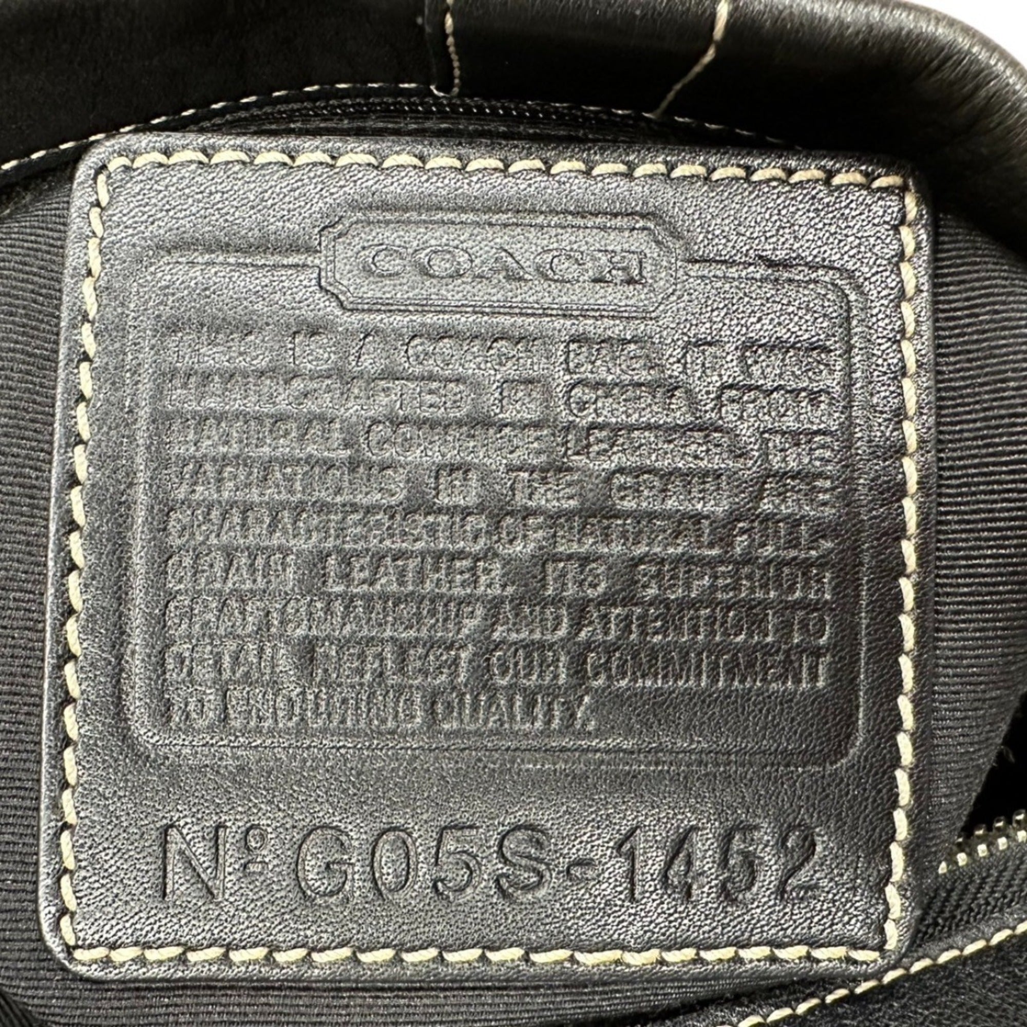 Coach Black Leather Shoulder Bag (Pre-Owned)