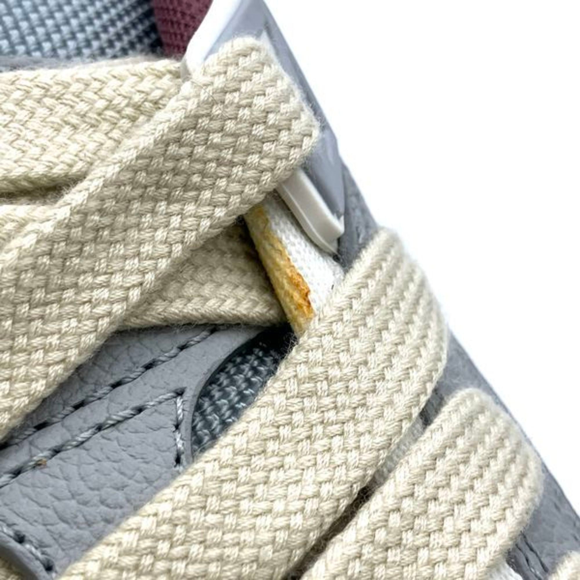 Christian Dior Sneakers (Pre-Owned)