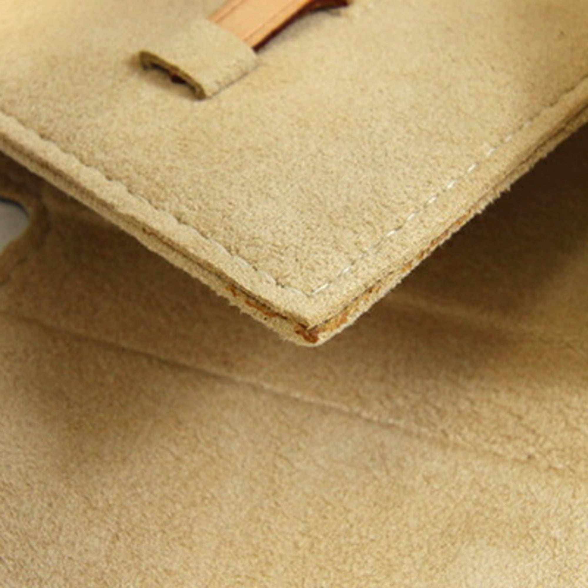 Louis Vuitton Monogram Canvas Pouch (Pre-Owned)