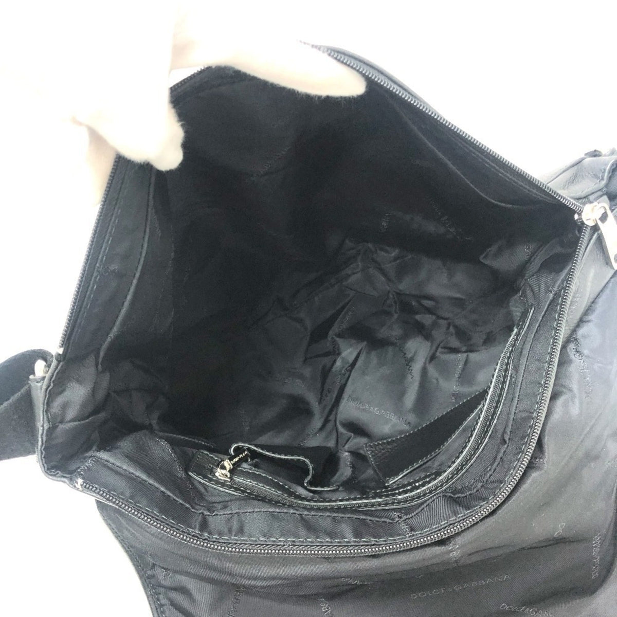 Dolce & Gabbana Black Leather Shoulder Bag (Pre-Owned)