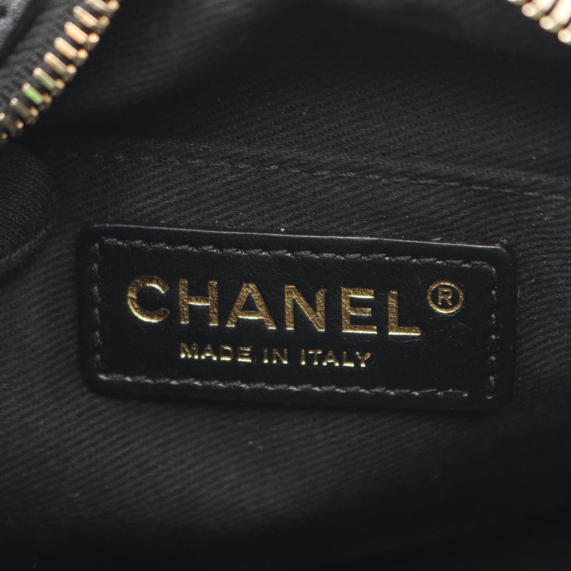 Chanel Black Leather Handbag Shoulder Bag (Pre-Owned)