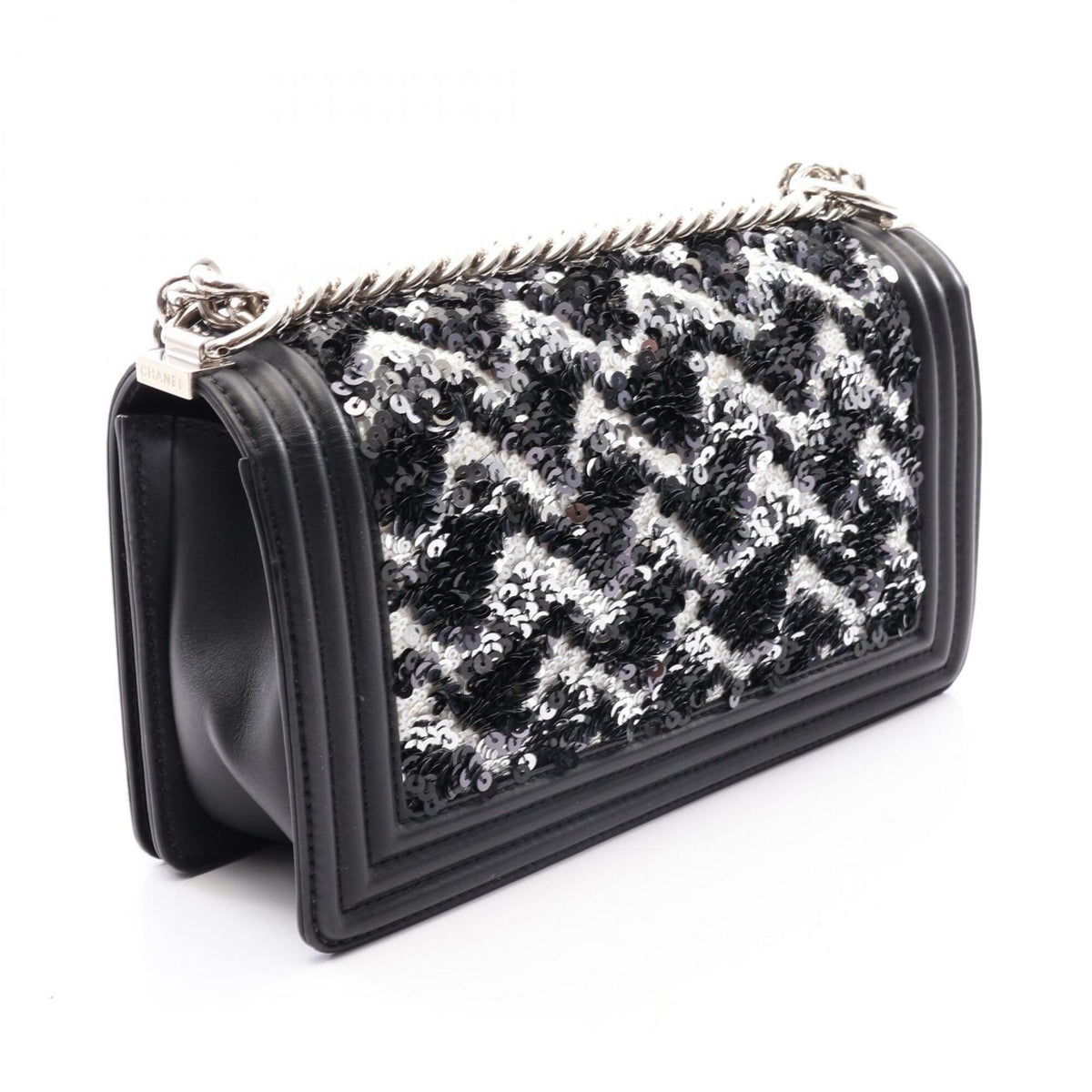 Chanel Black White Leather Handbag Shoulder Bag (Pre-Owned)