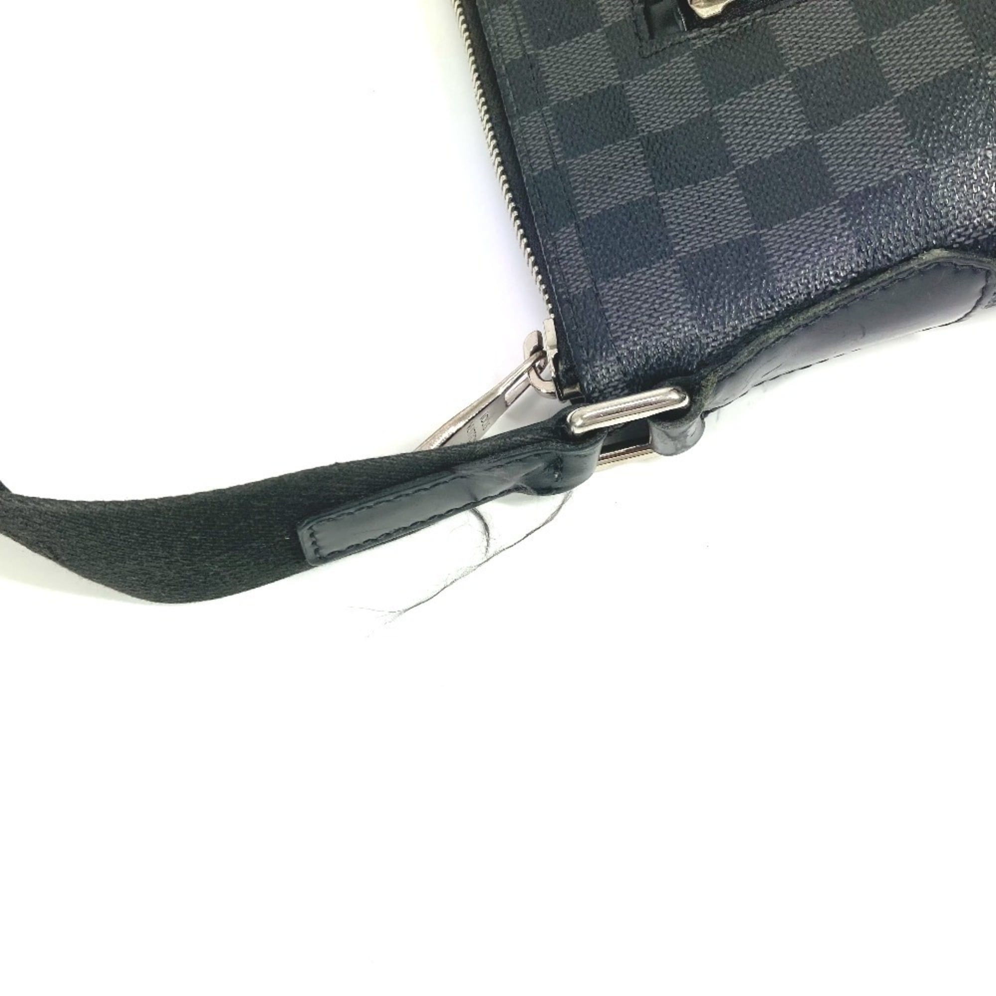 Louis Vuitton Black Damier Graphite Shoulder Bag (Pre-Owned)