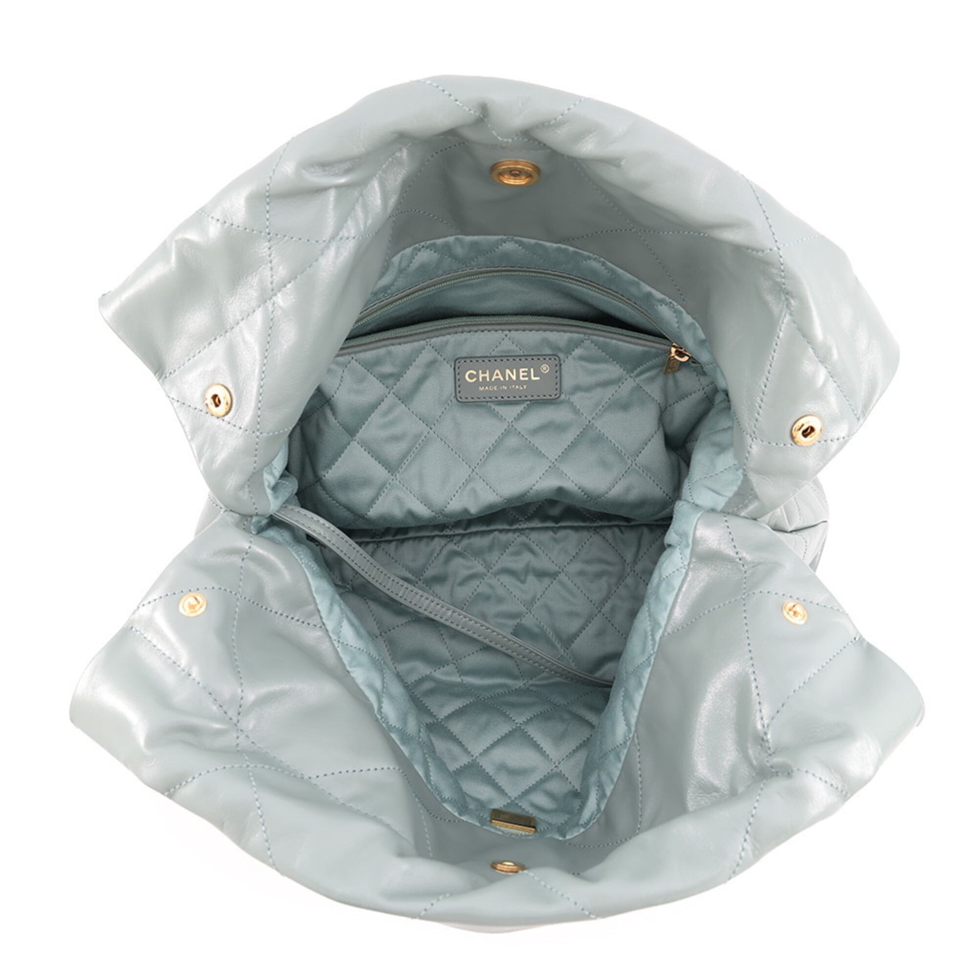 Chanel Matelasse Green Leather Handbag (Pre-Owned)