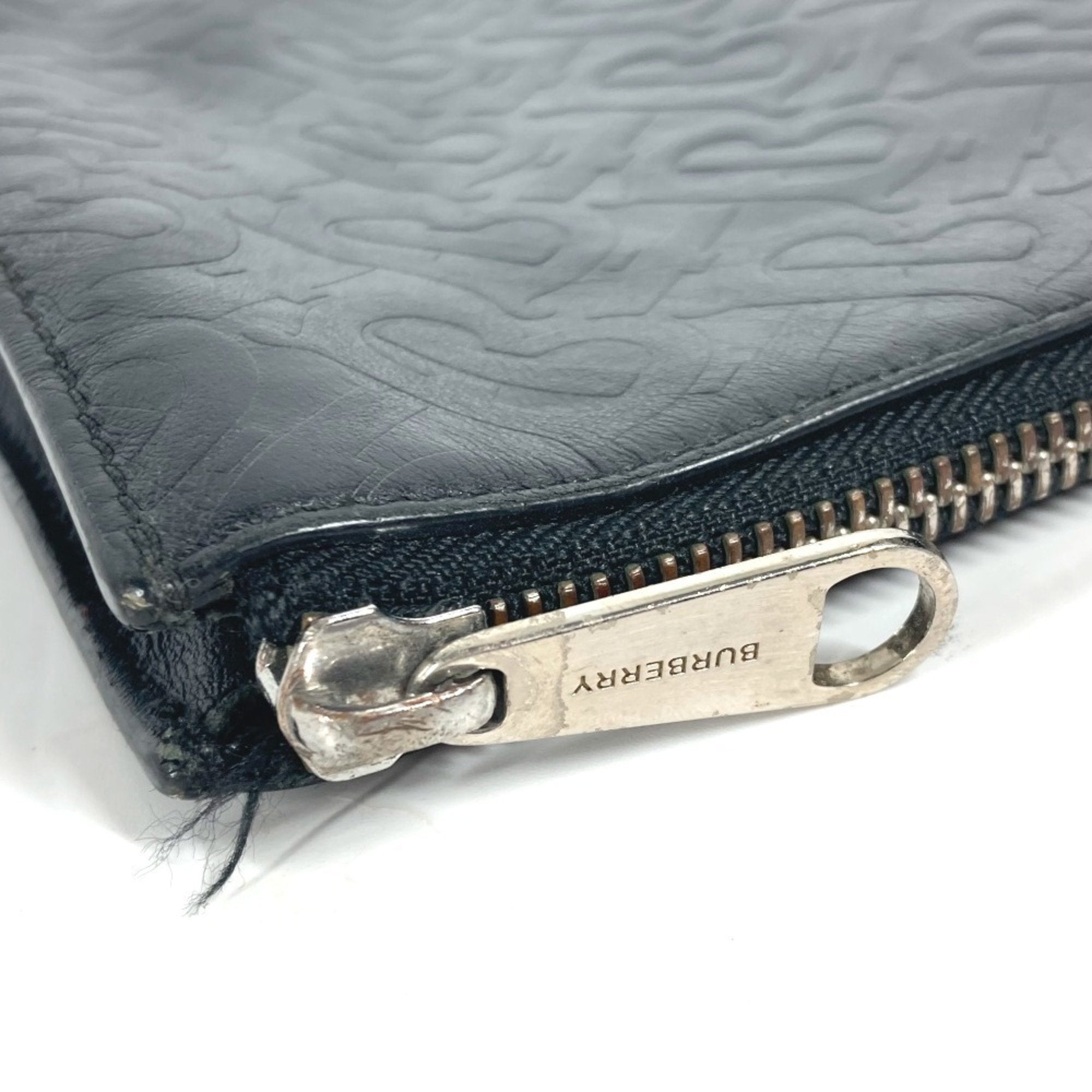 Burberry Black Leather Clutch Bag Pouch (Pre-Owned)