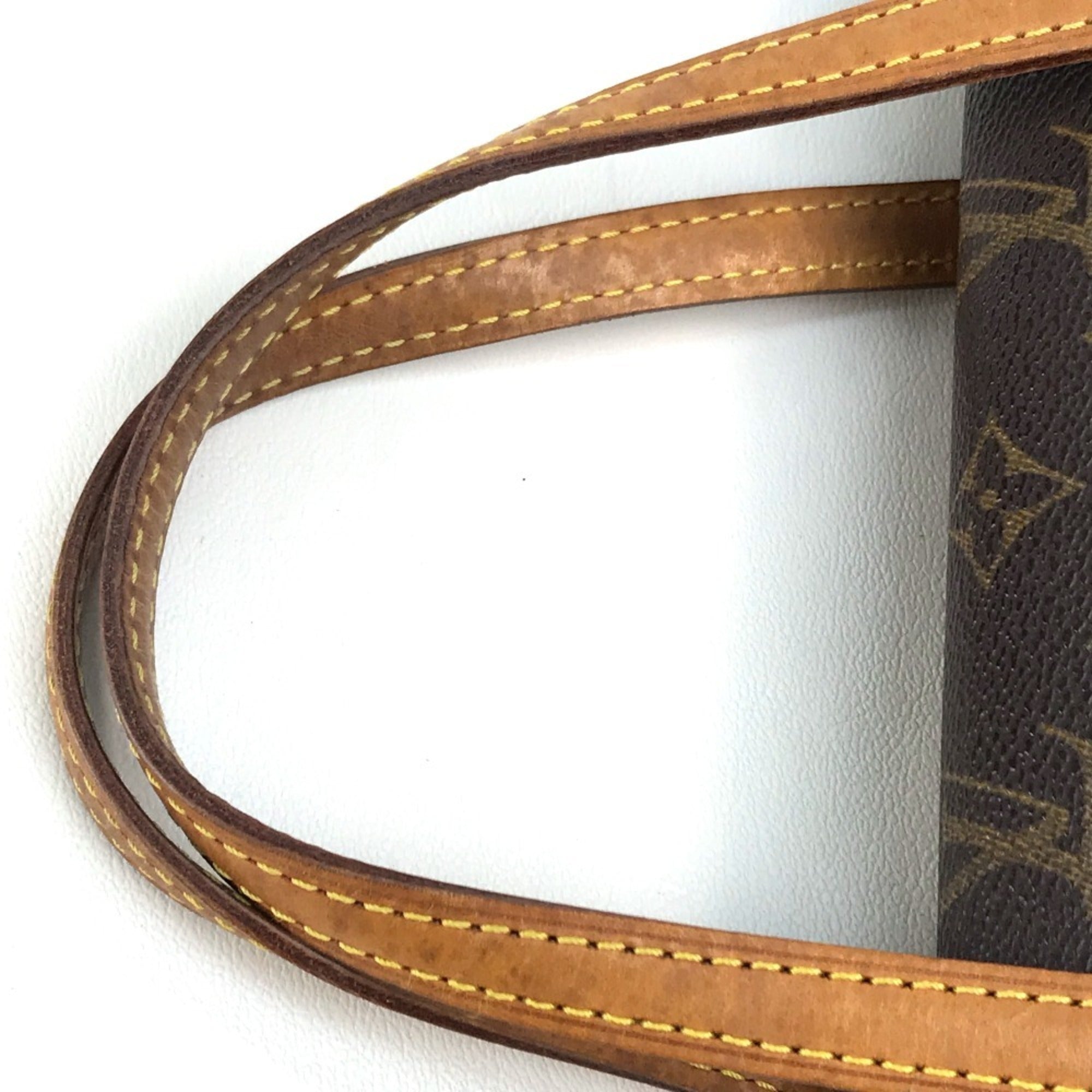 Louis Vuitton Brown Monogram Handbag (Pre-Owned)