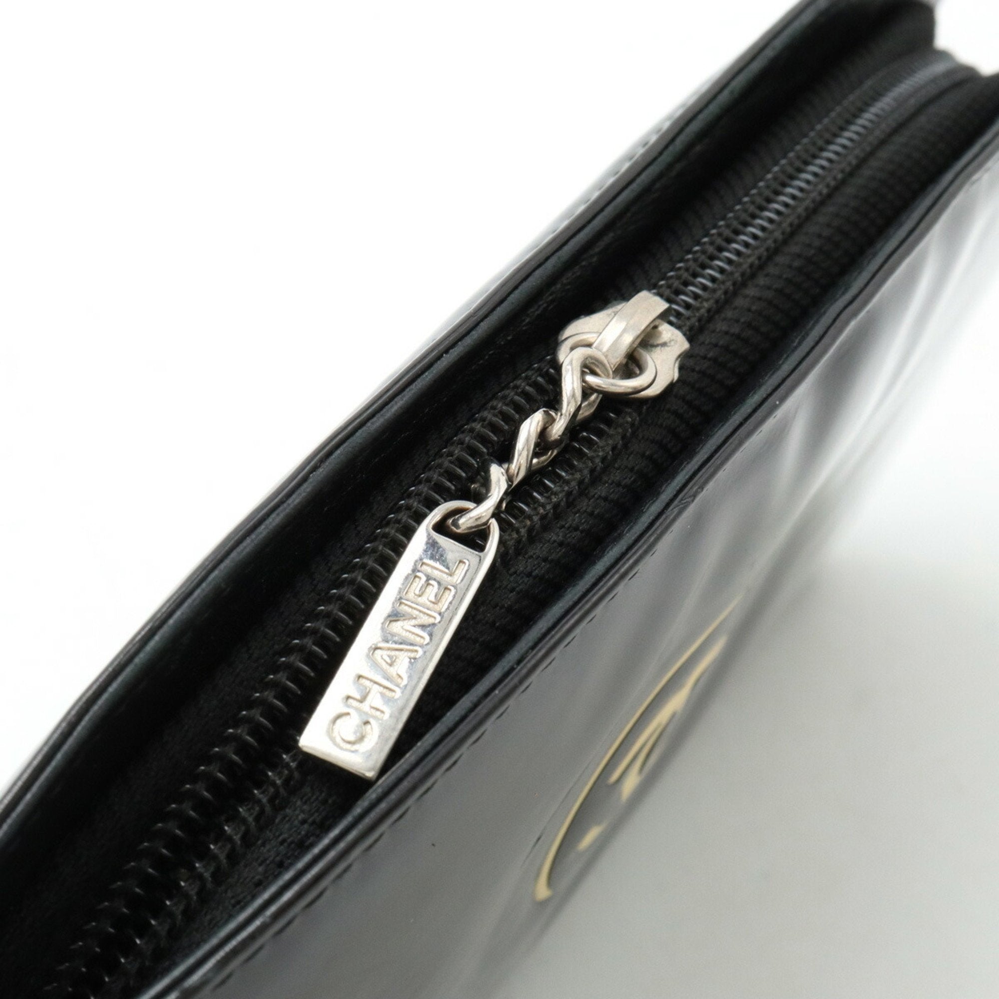 Chanel Black Leather Coin Purse/Coin Case (Pre-Owned)