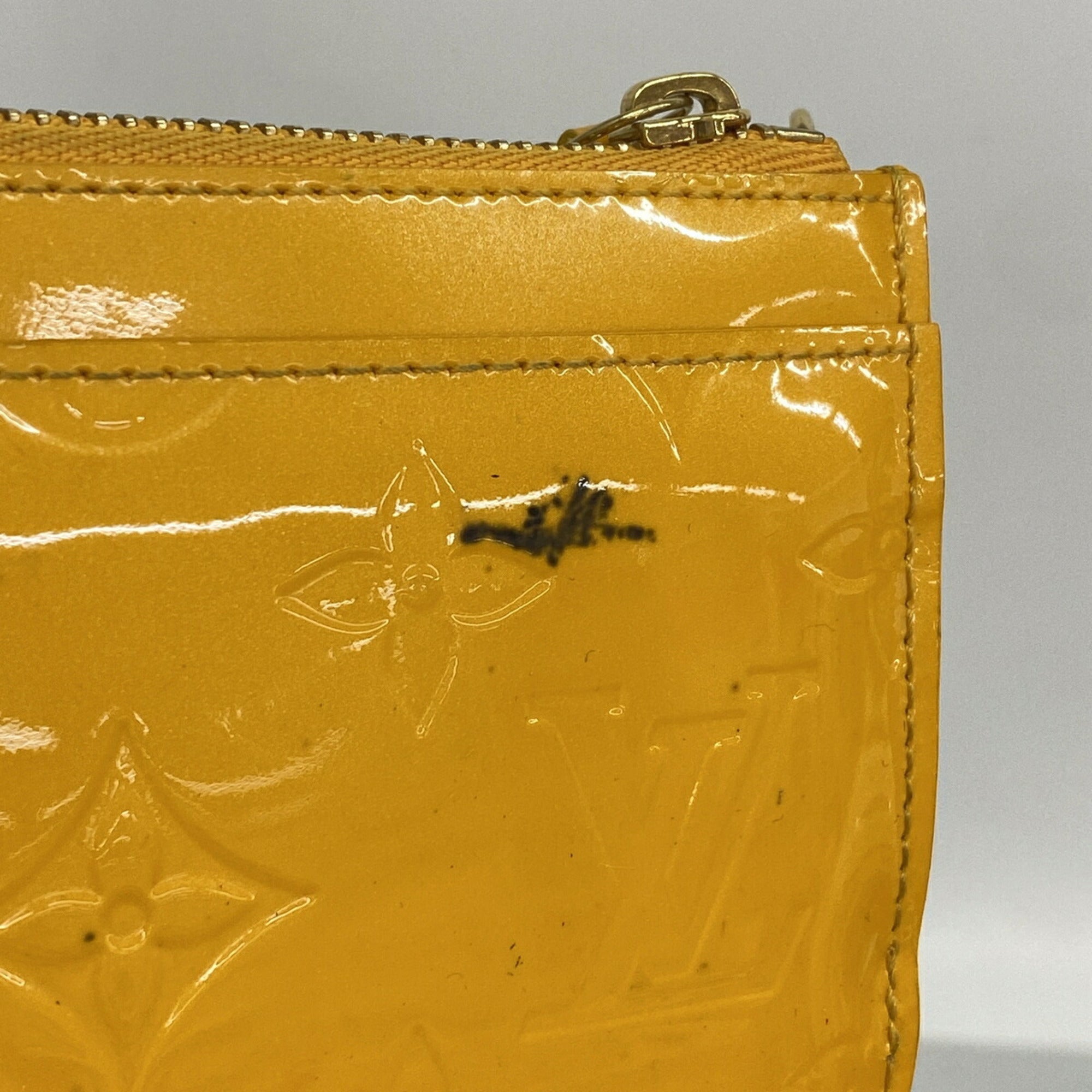 Louis Vuitton Yellow Coin Purse/Coin Case (Pre-Owned)
