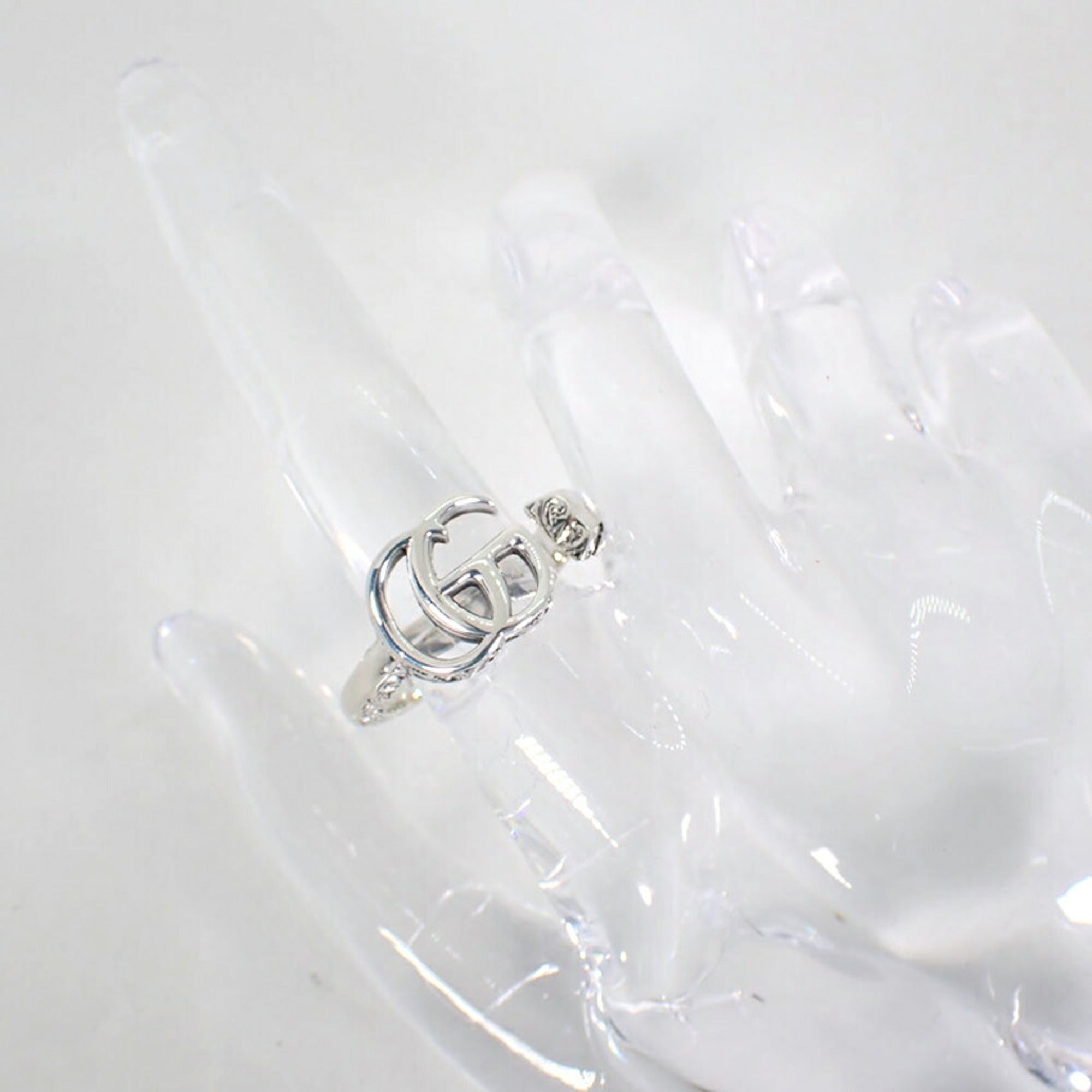 Gucci Sterling Silver 925 Band Ring (Pre-Owned)