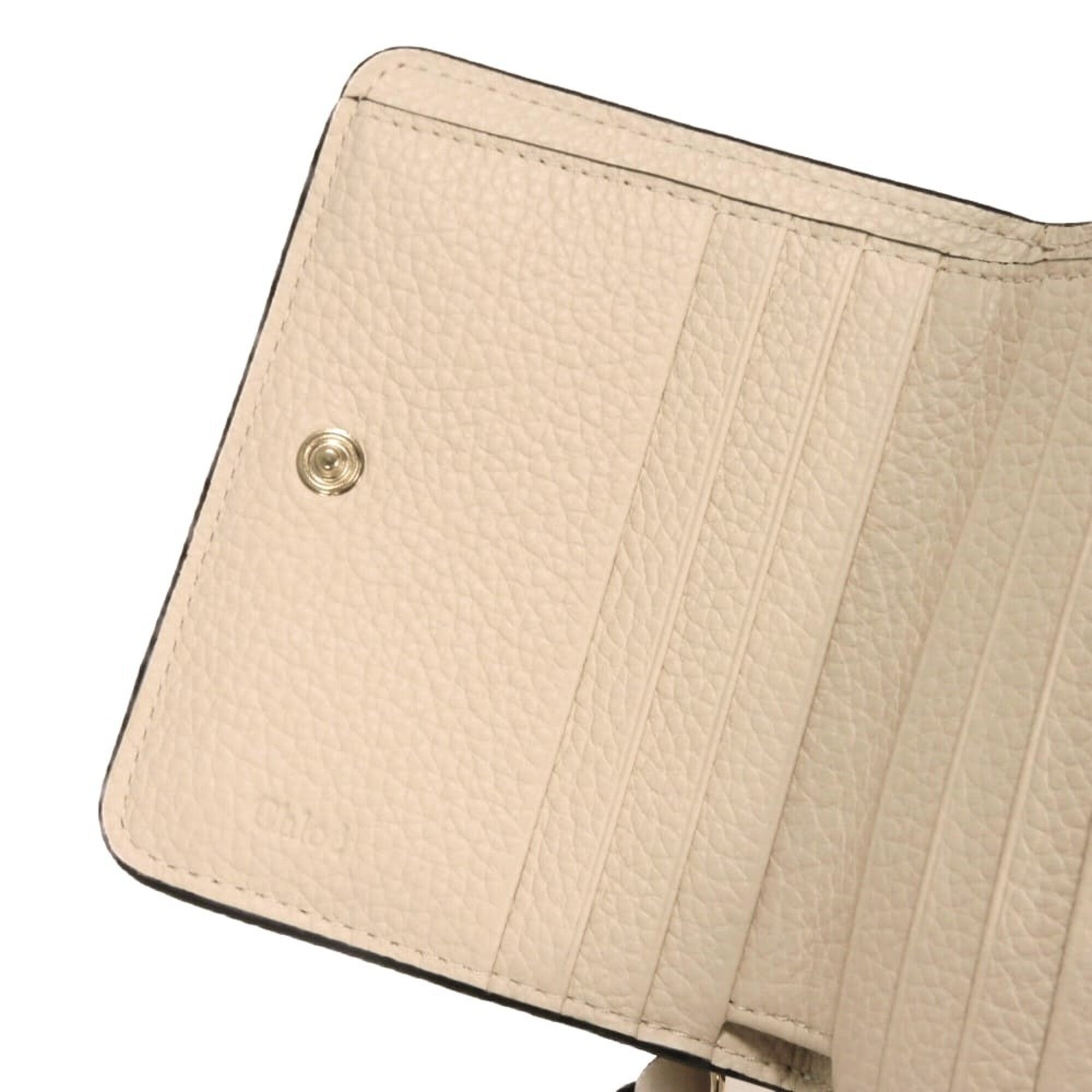 Chloé White Leather Wallet (Bi-Fold) (Pre-Owned)