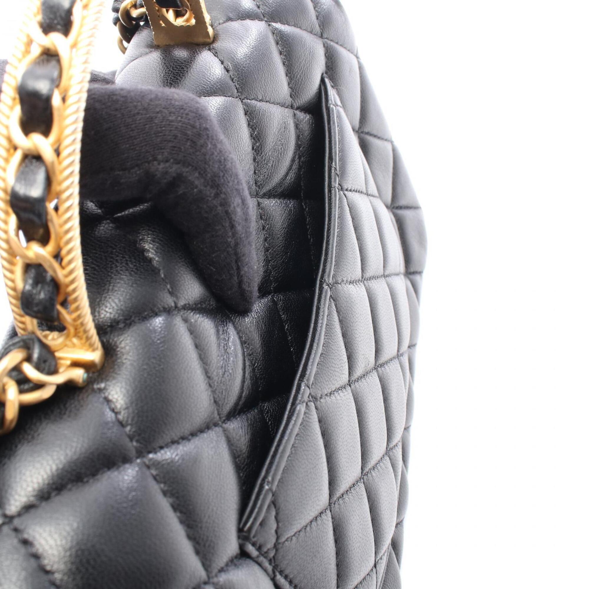 Chanel Black Leather Handbag Shoulder Bag (Pre-Owned)
