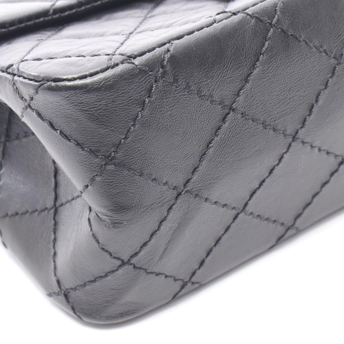 Chanel Black Leather Handbag Shoulder Bag (Pre-Owned)