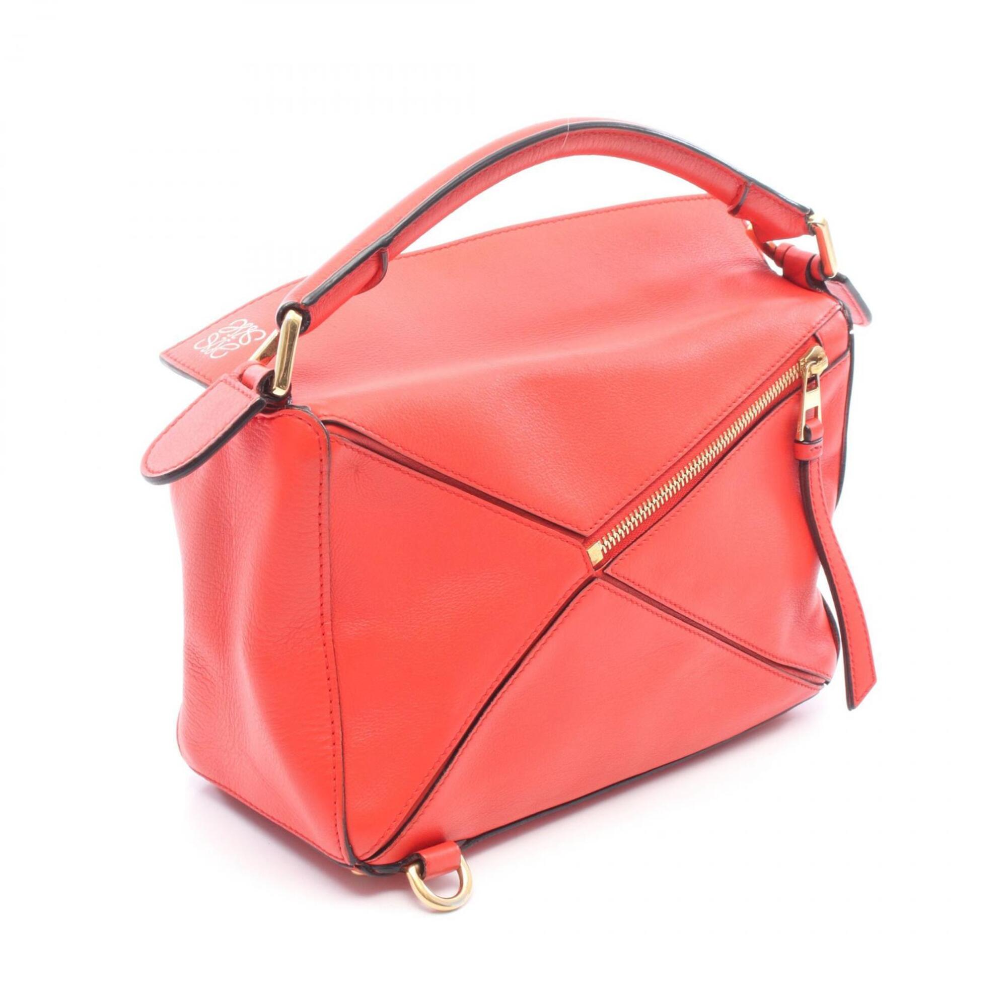 Loewe Red Color Leather Handbag (Pre-Owned)