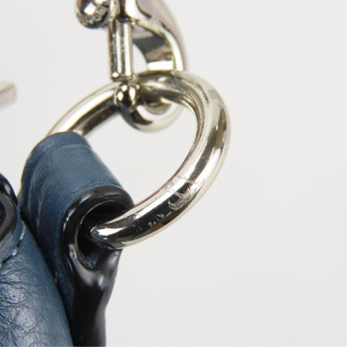 Coach Navy Leather Handbag (Pre-Owned)